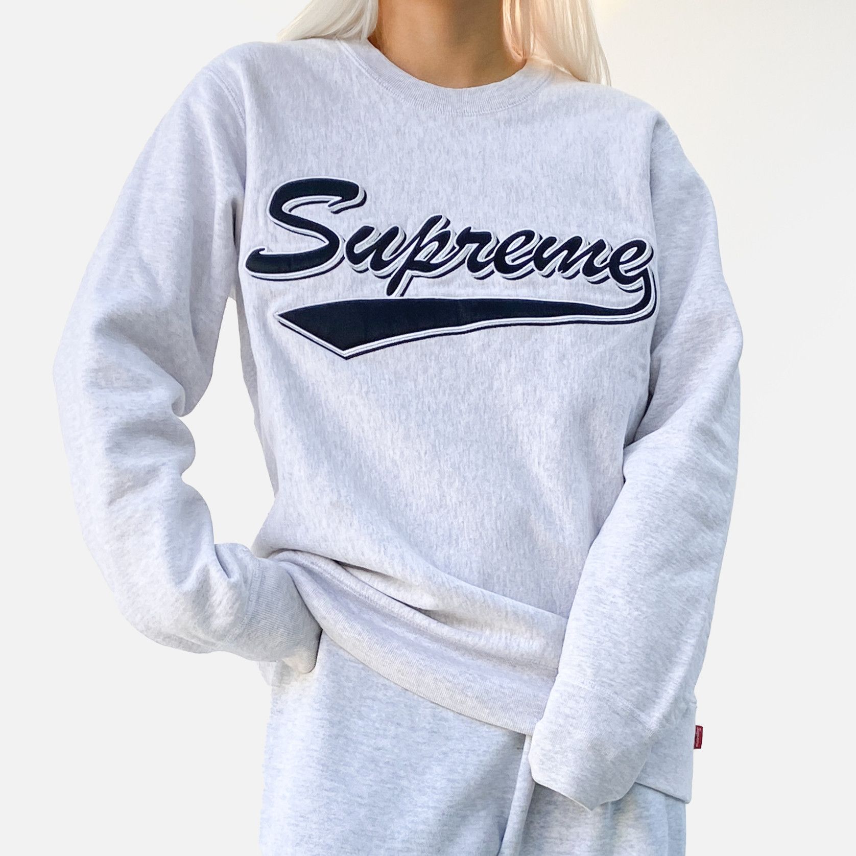 Supreme Supreme Varsity Crewneck (small) Size US S / EU 44-46 / 1 - 1 Thumbnail
