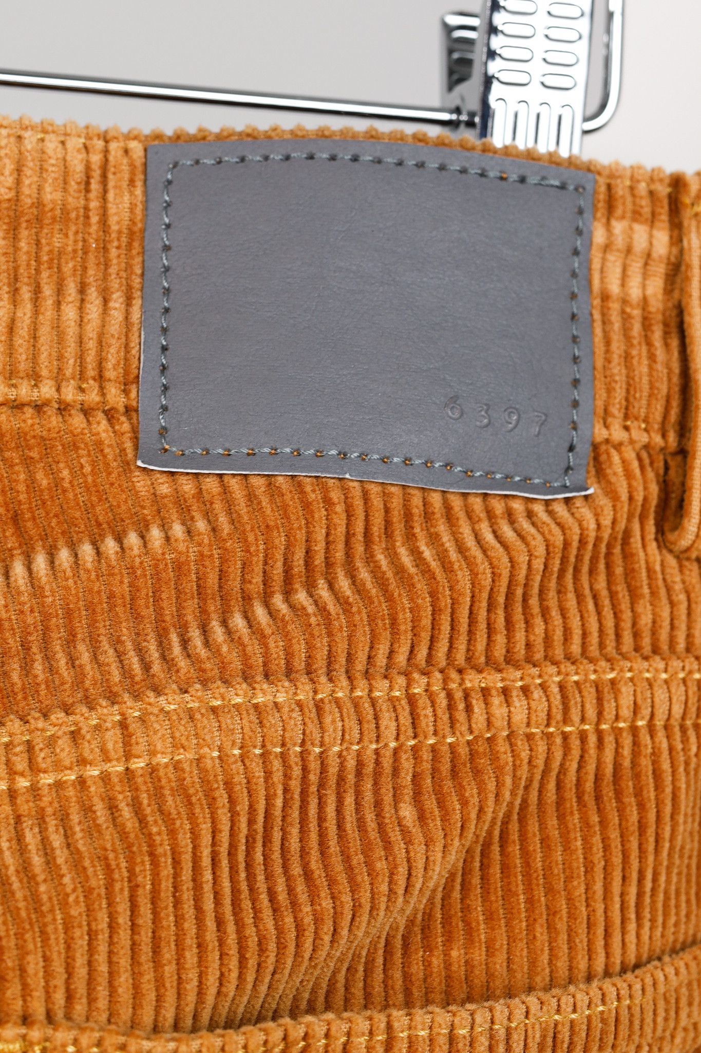 6397 6397 Shorty Tan Corduroy Pants Size 32" / US 10 / IT 46 - 7 Thumbnail