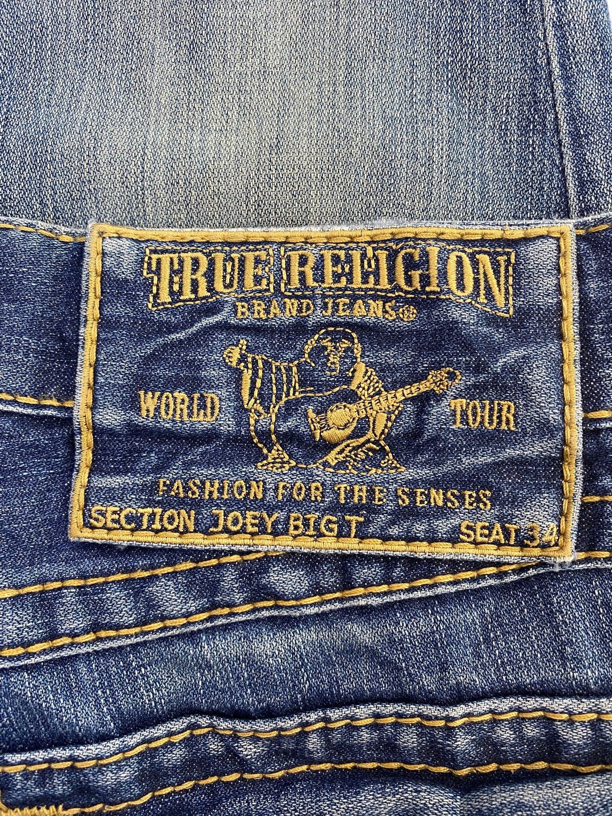 True Religion True Religion Whiskers Faded Wash Style Twist Leg Jeans Size US 30 / EU 46 - 10 Thumbnail