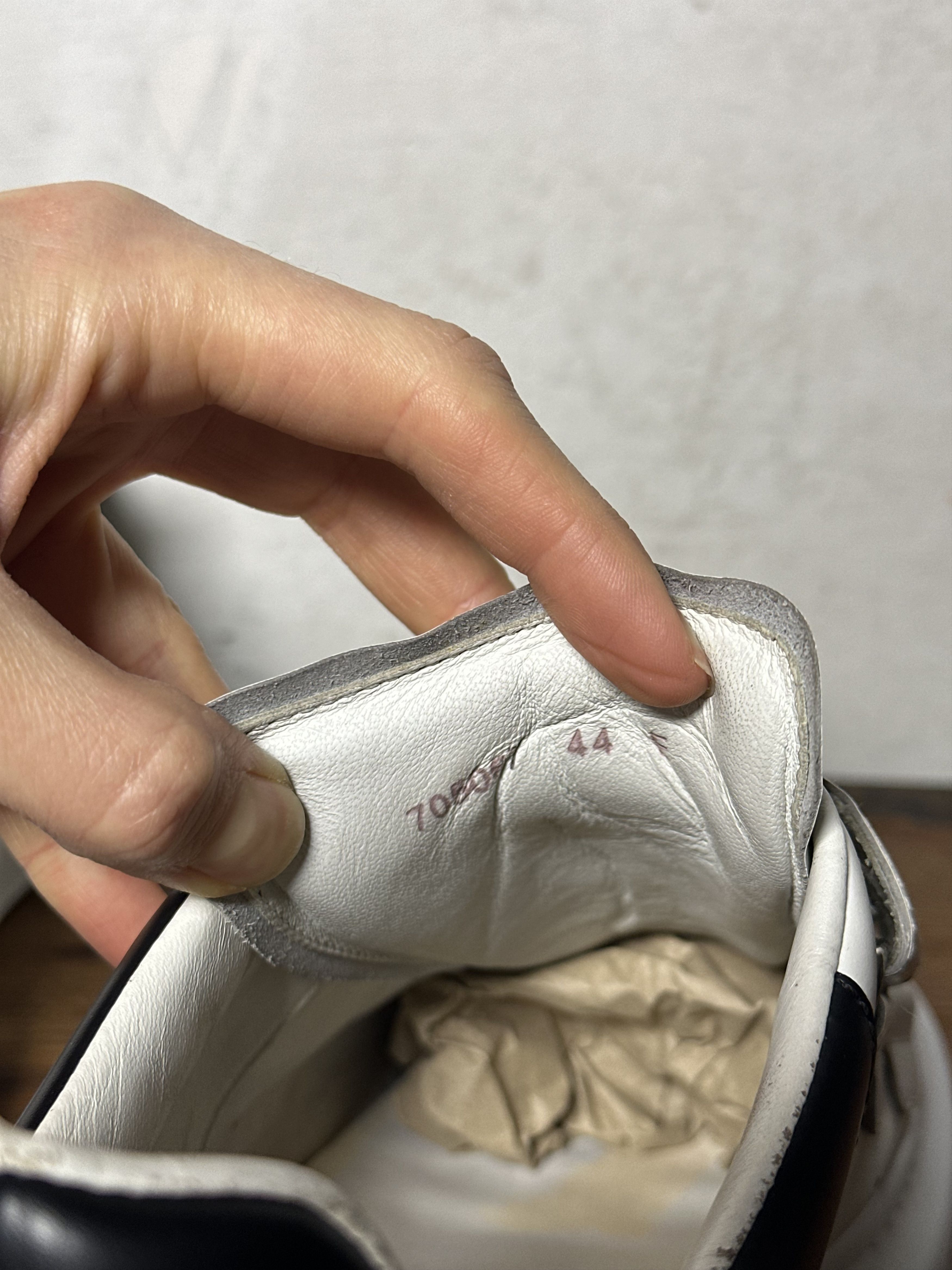 Alexander McQueen Alexander Mcqueen Oversized Sneaker White Size US 11 / EU 44 - 12 Thumbnail