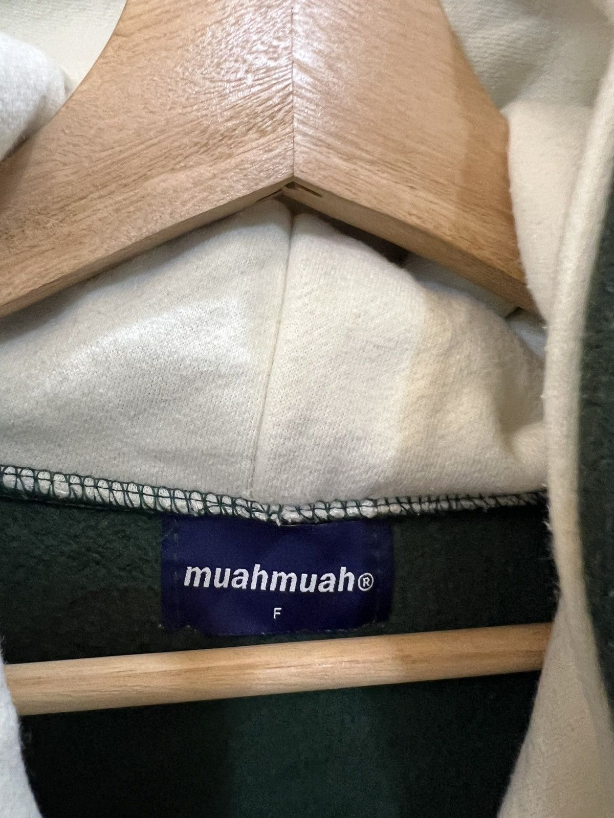Vintage Vintage Muahmuah Hoodies Size US L / EU 52-54 / 3 - 4 Thumbnail