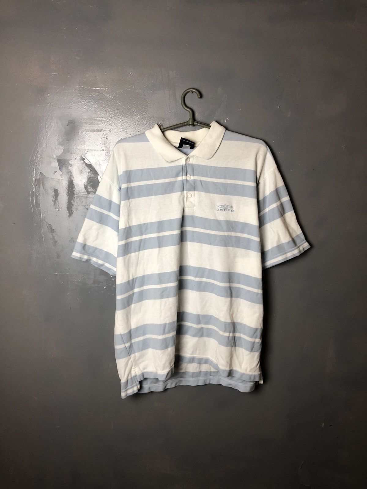 Umbro Men’s polo Umbro vintage size L Size US L / EU 52-54 / 3 - 1 Thumbnail