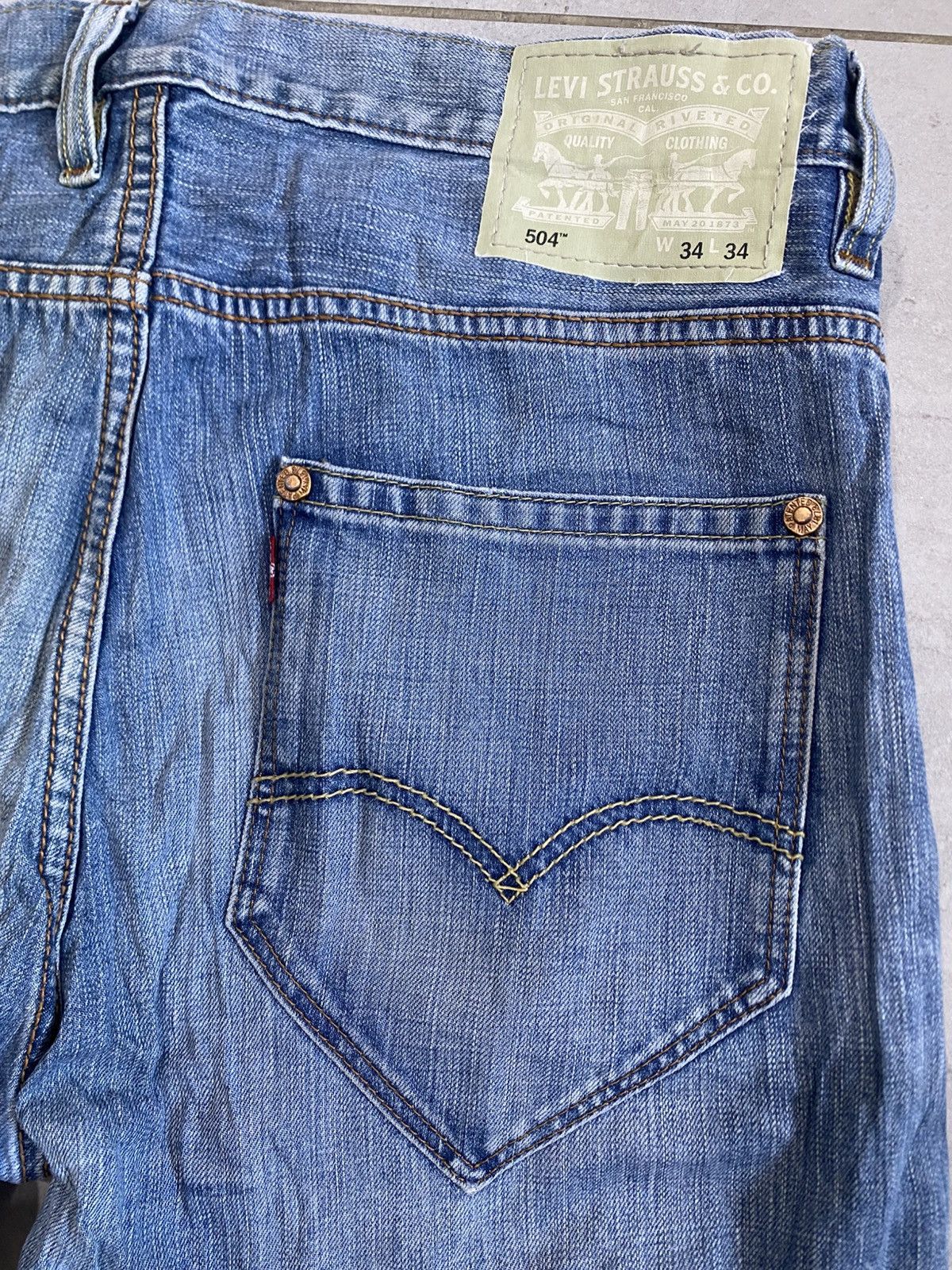 Levi's LEVIS 504 Size US 35 - 11 Thumbnail