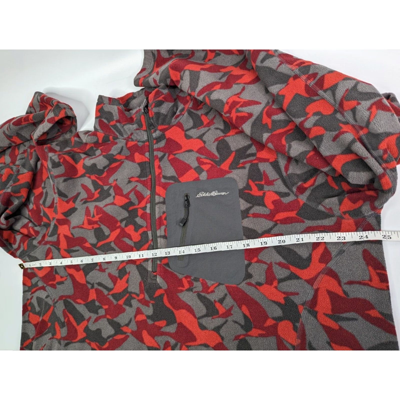 Eddie Bauer VINTAGE Eddie Bauer First Ascent Sweatshirt Logo Fleece Camo Red TXL Men Long Sleeve Zip Pockets Athletic Outdoor Active 1/4 Zip Logo Size US XL / EU 56 / 4 - 7 Thumbnail