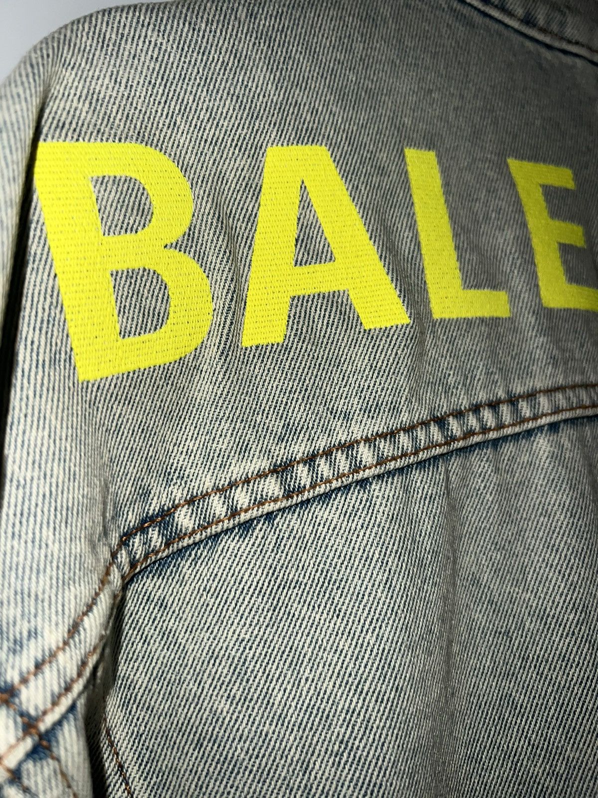 Balenciaga Balenciaga Logo Denim Jacket Size US L / EU 52-54 / 3 - 5 Thumbnail
