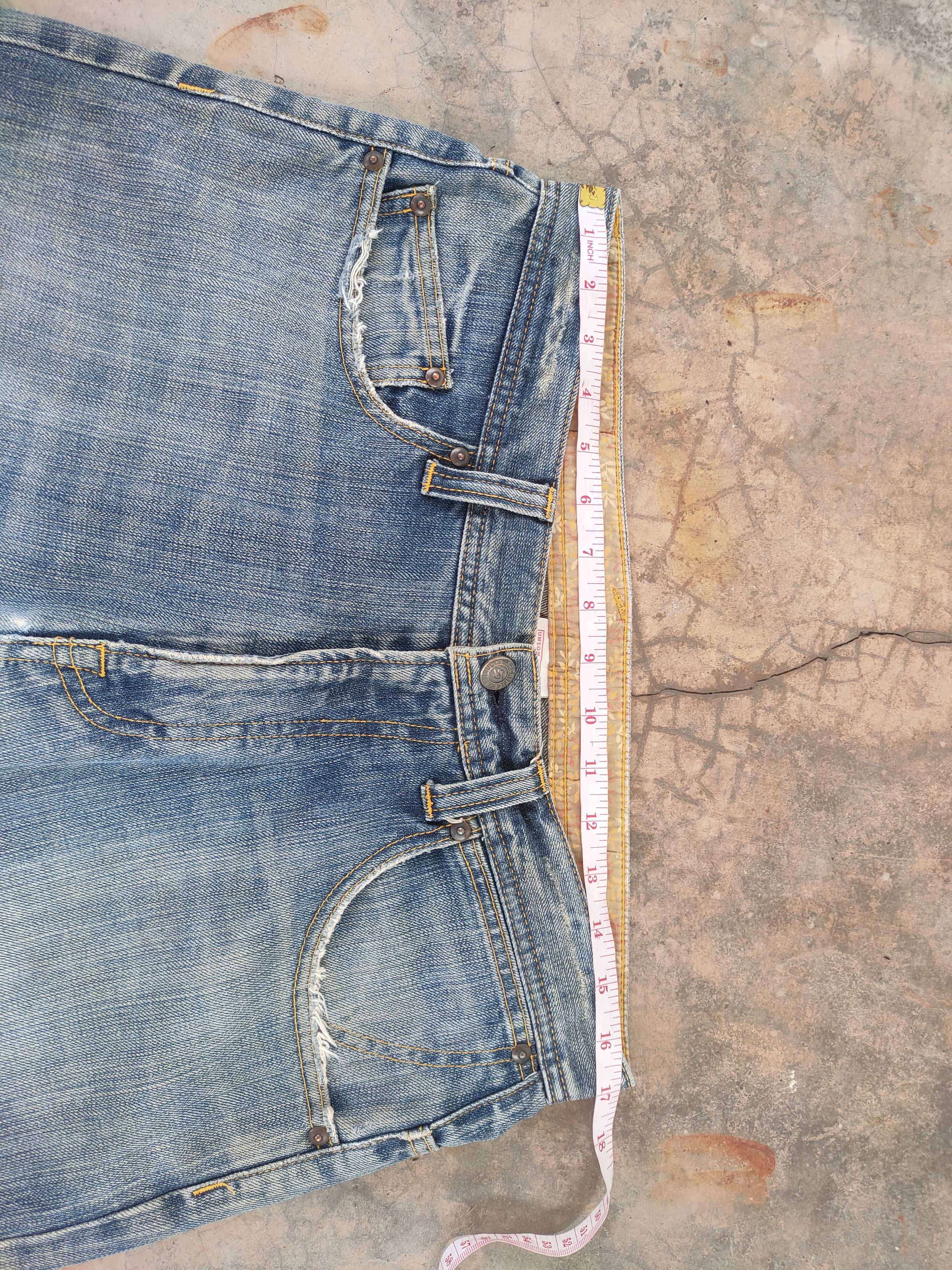 Japanese Brand # VINTAGE JAPANESE FADED DISTRESSED JEAN DENIM PANTS Size US 34 / EU 50 - 7 Thumbnail