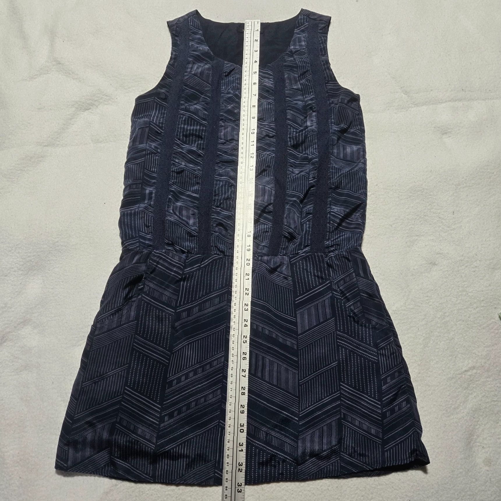 Banana Republic Banana Republic Shirt Tank Adult Women's Size 2 Navy Blue Cowl Neck Sleeveless Tanktop - Regular Fit Women’s Spring Summer Fall 2 Women Size XS / US 0-2 / IT 36-38 - 6 Thumbnail