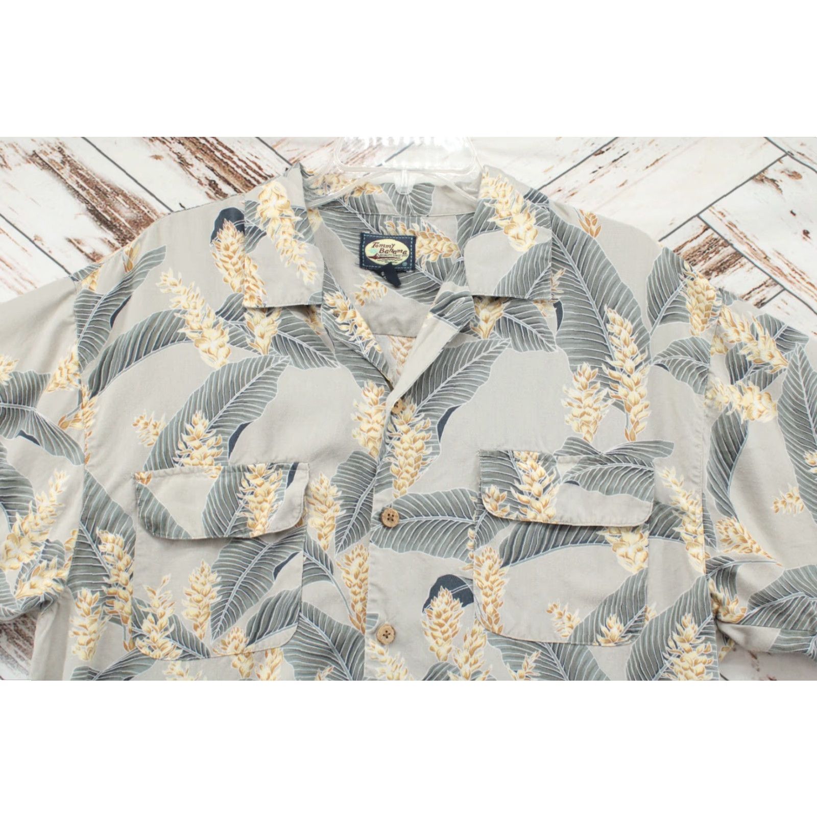 Tommy Bahama VTG Tommy Bahama Shirt Mens M Green Pockets Hawaiian Camp Luau Vacation Camp Shirt Hawaiian Beach Aloha 90s Size US M / EU 48-50 / 2 - 3 Thumbnail