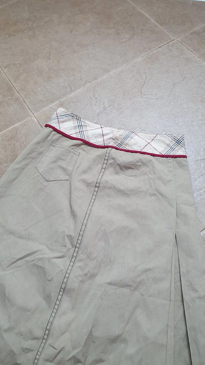 Burberry Vinage Rare girls women's skirts Burberry biege Midi Size 23" - 7 Thumbnail