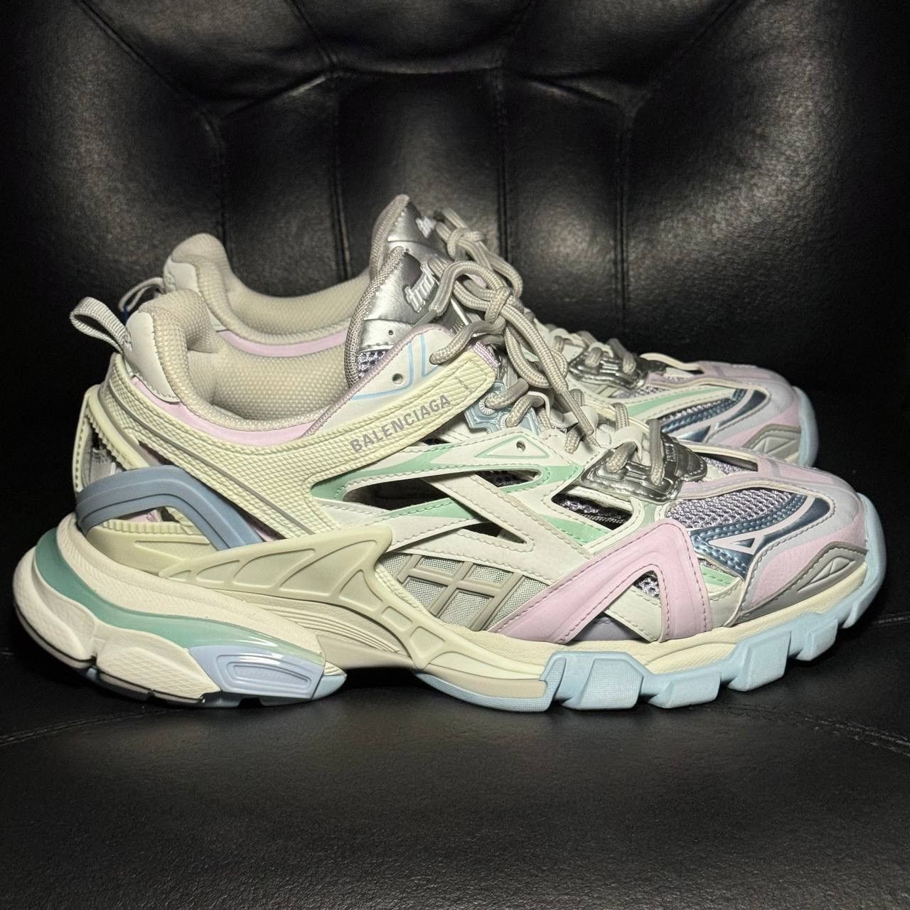 Balenciaga 41 sneakers Balenciaga track 2 white pink Size US 8 / IT 38 - 1 Thumbnail