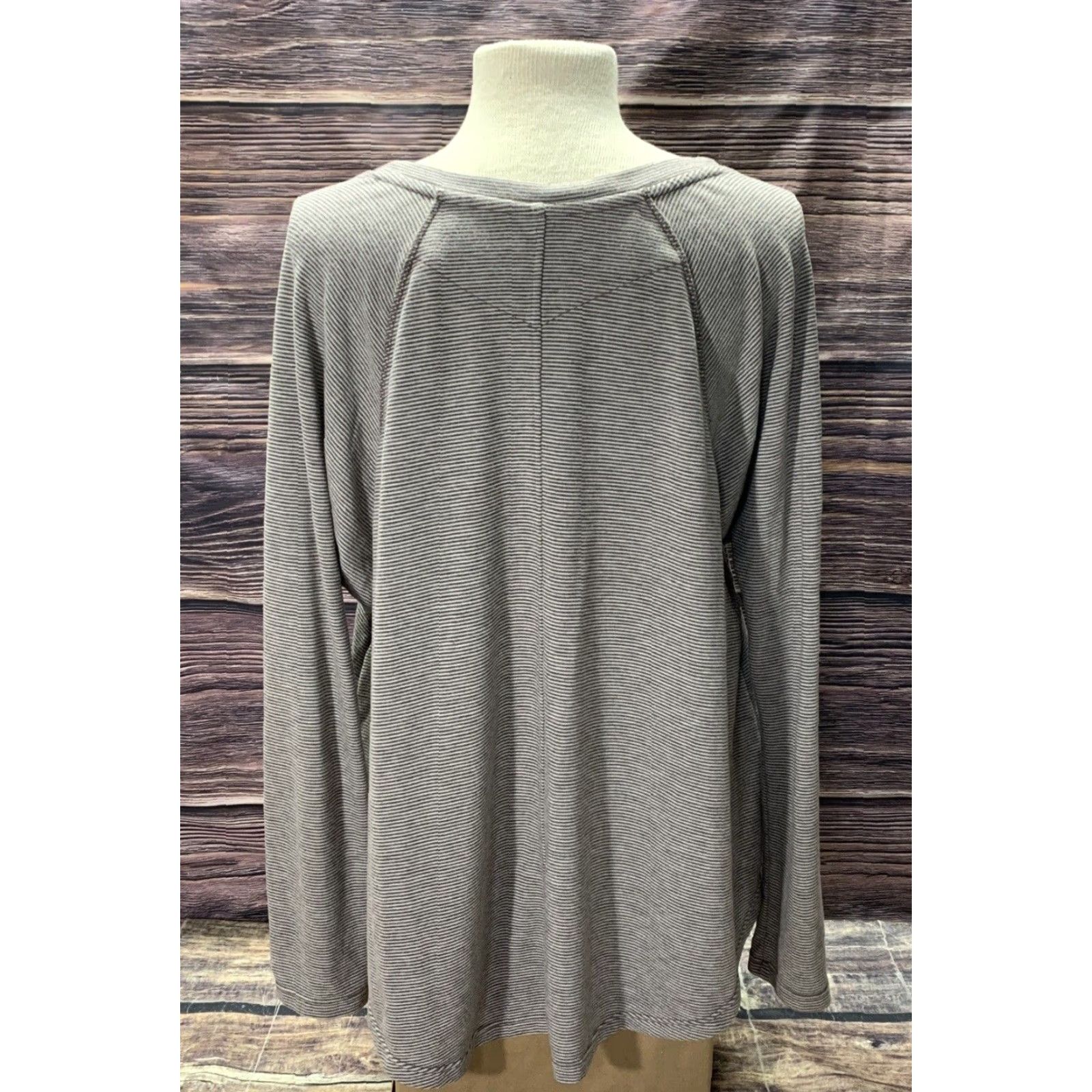 Tommy Hilfiger Tommy Hilfiger Pullover Woman’s Soft Top Casual Brown White Stripe Size M Size M / US 6-8 / IT 42-44 - 5 Thumbnail