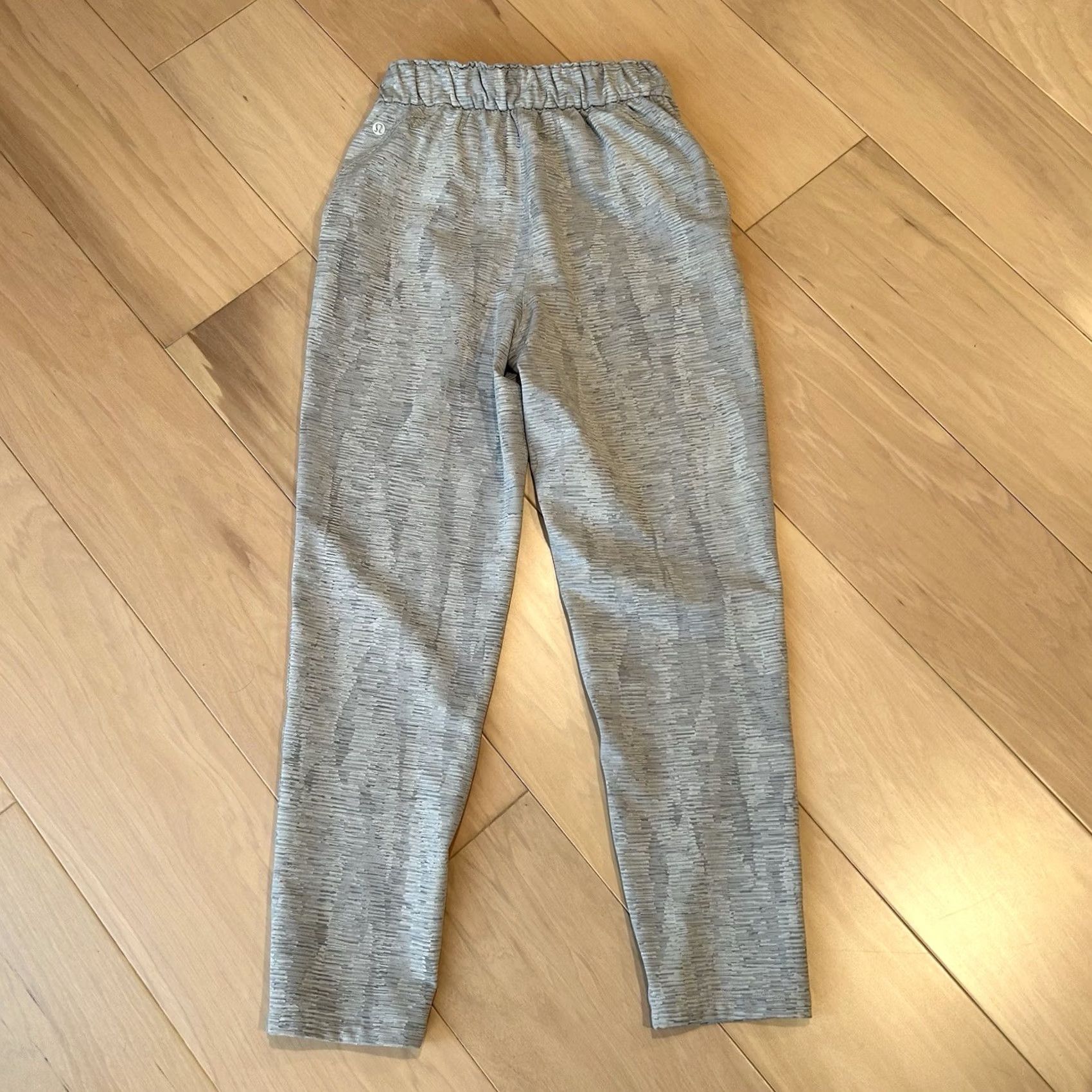 Lululemon Lululemon Pant Women's Gray Size 4 Size 27" / US 4 / IT 40 - 3 Thumbnail
