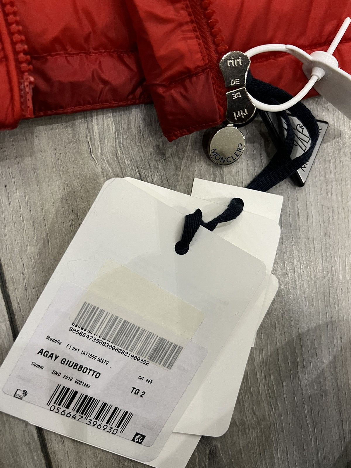 Moncler Moncler Agay down jacket Size US M / EU 48-50 / 2 - 9 Thumbnail