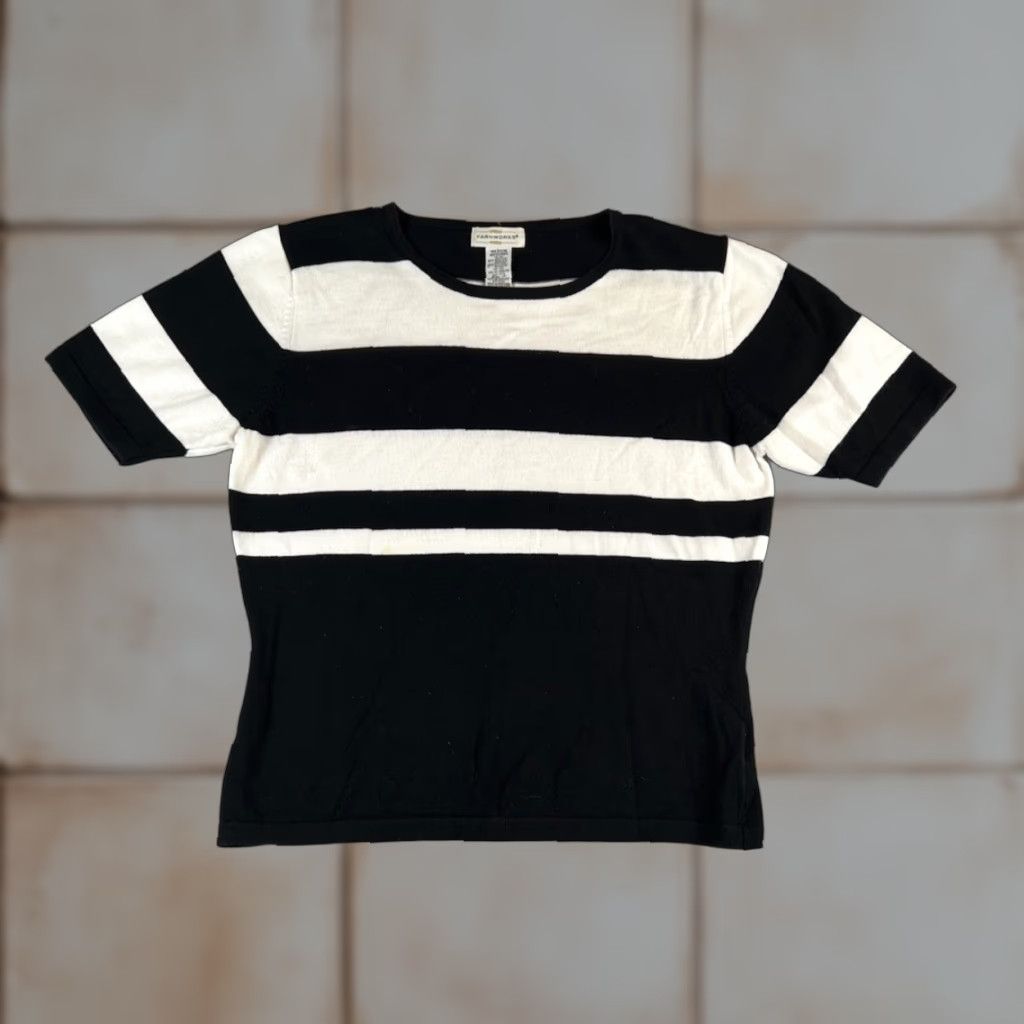 Vintage VINTAGE Black Sweater Womens Medium Striped Crew Neck Pullover Lightweight Preppy 60s-90s Style Easy Care Dry Clean Only Size M / US 6-8 / IT 42-44 - 1 Thumbnail