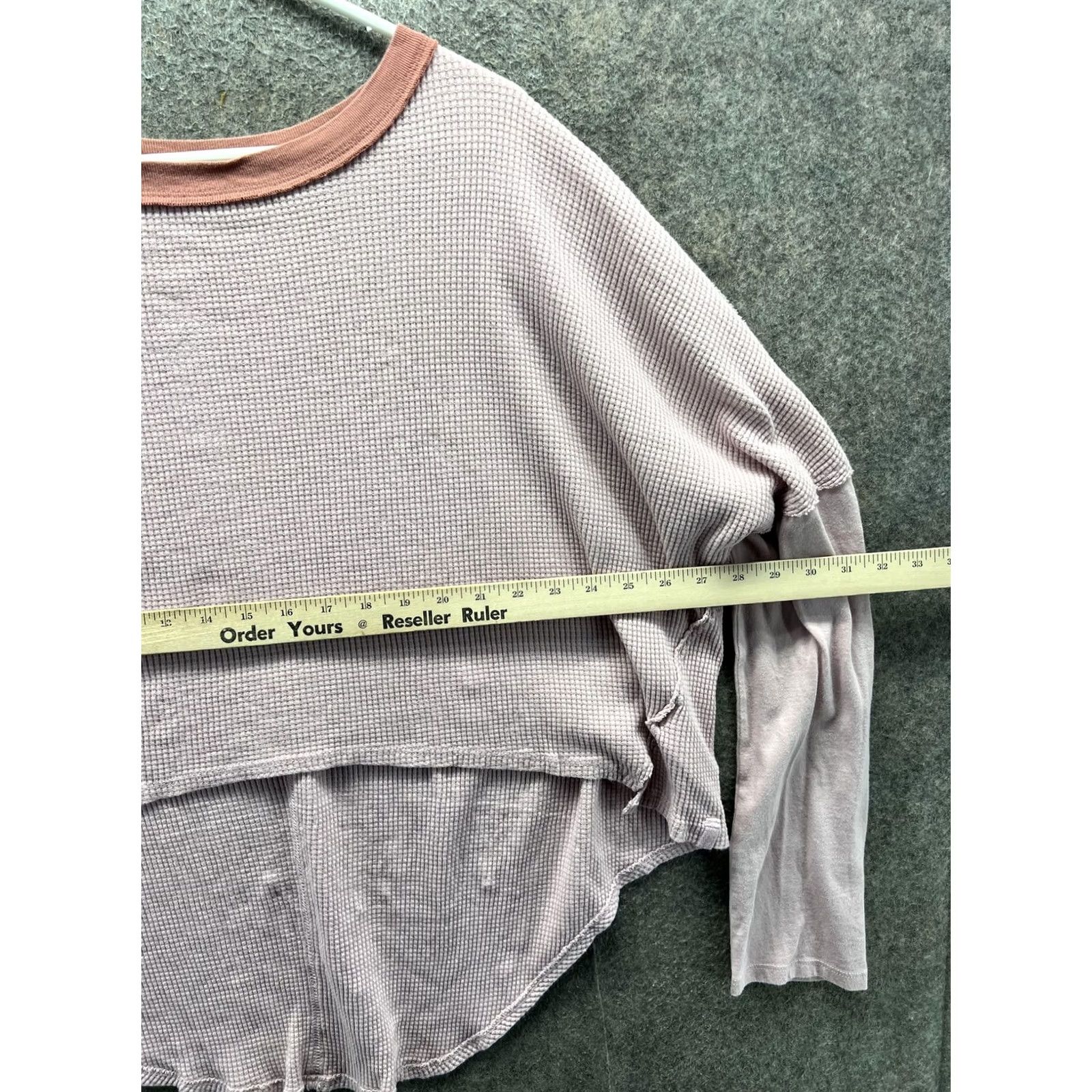 Free People We The Free People Shirt Women Medium Pink Crew Neck Long Sleeve Waffle High Low Size M / US 6-8 / IT 42-44 - 5 Thumbnail