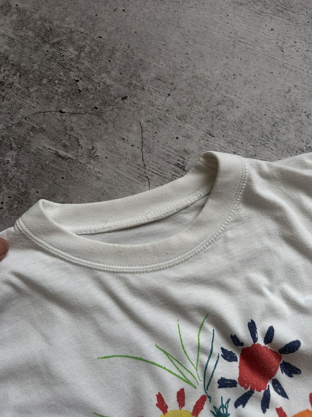 Vintage 1998 Succ. Picasso Bouquet of Flowers Art Graphic T shirt Size US XL / EU 56 / 4 - 12 Thumbnail