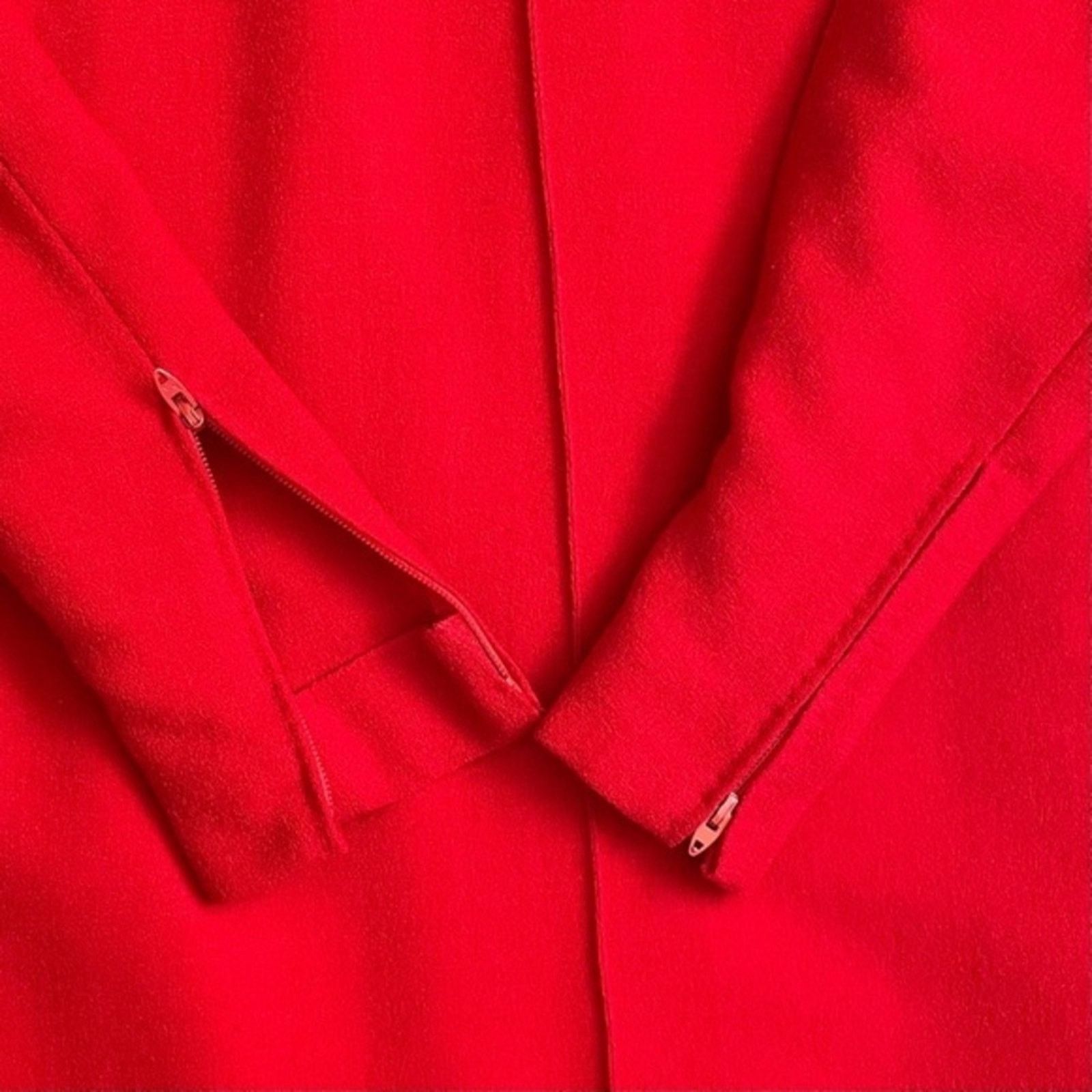 Vintage Pauline Trigère Couture Red High-Necked Dolman Sleeve Dress Size M / US 6-8 / IT 42-44 - 8 Thumbnail