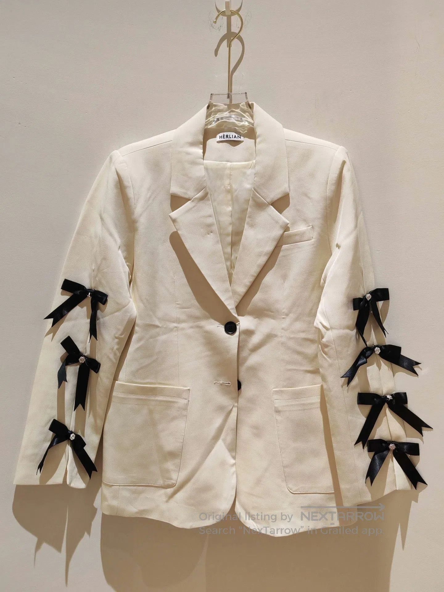 Other Herlian White Bow Detail Blazer. Size S / US 4 / IT 40 - 1 Thumbnail