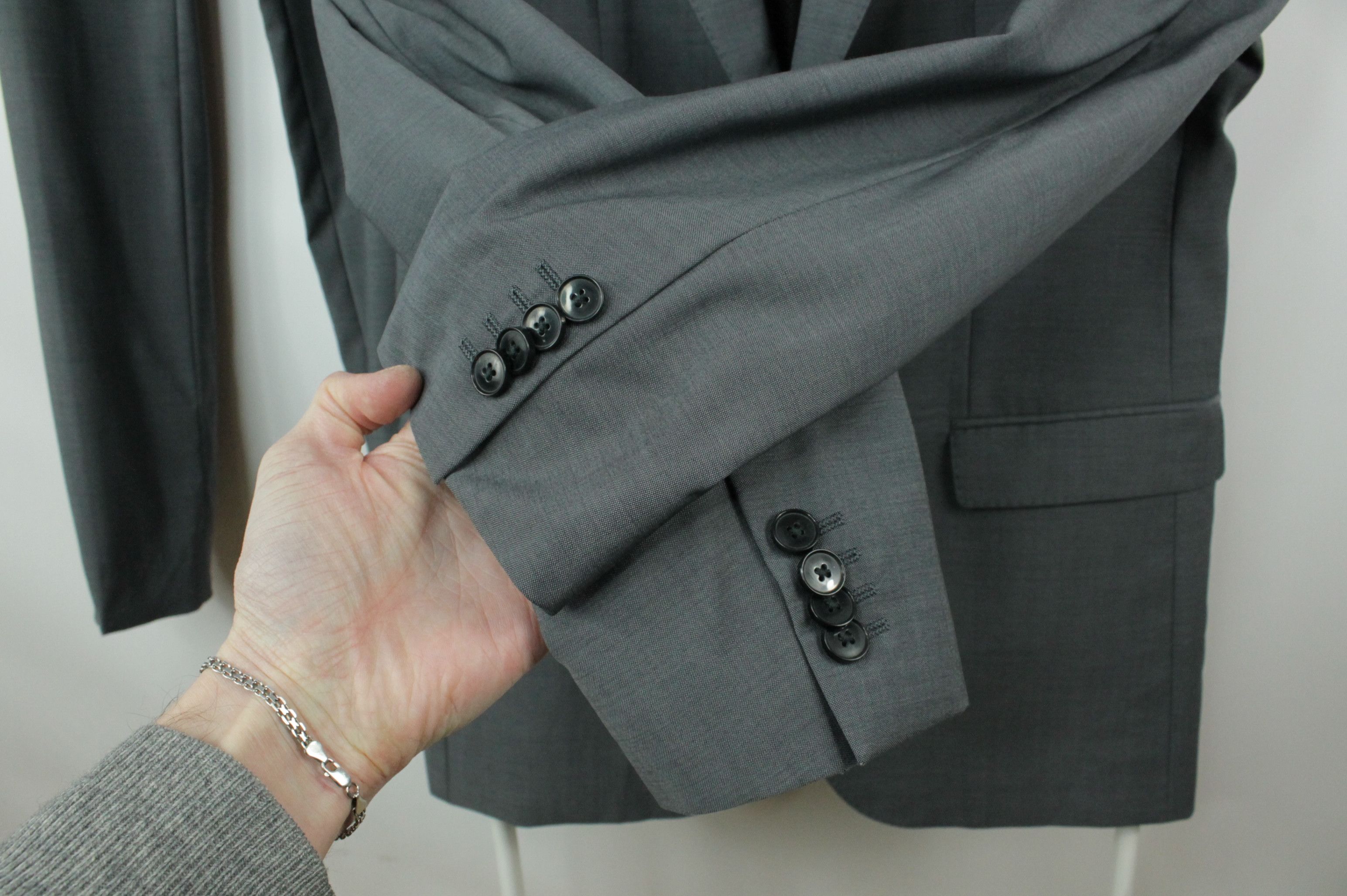 Hugo Boss Hugo Boss C-Jeffery/C-Simmons Gray Wool Formal Suit Men's Size 40L - 5 Thumbnail