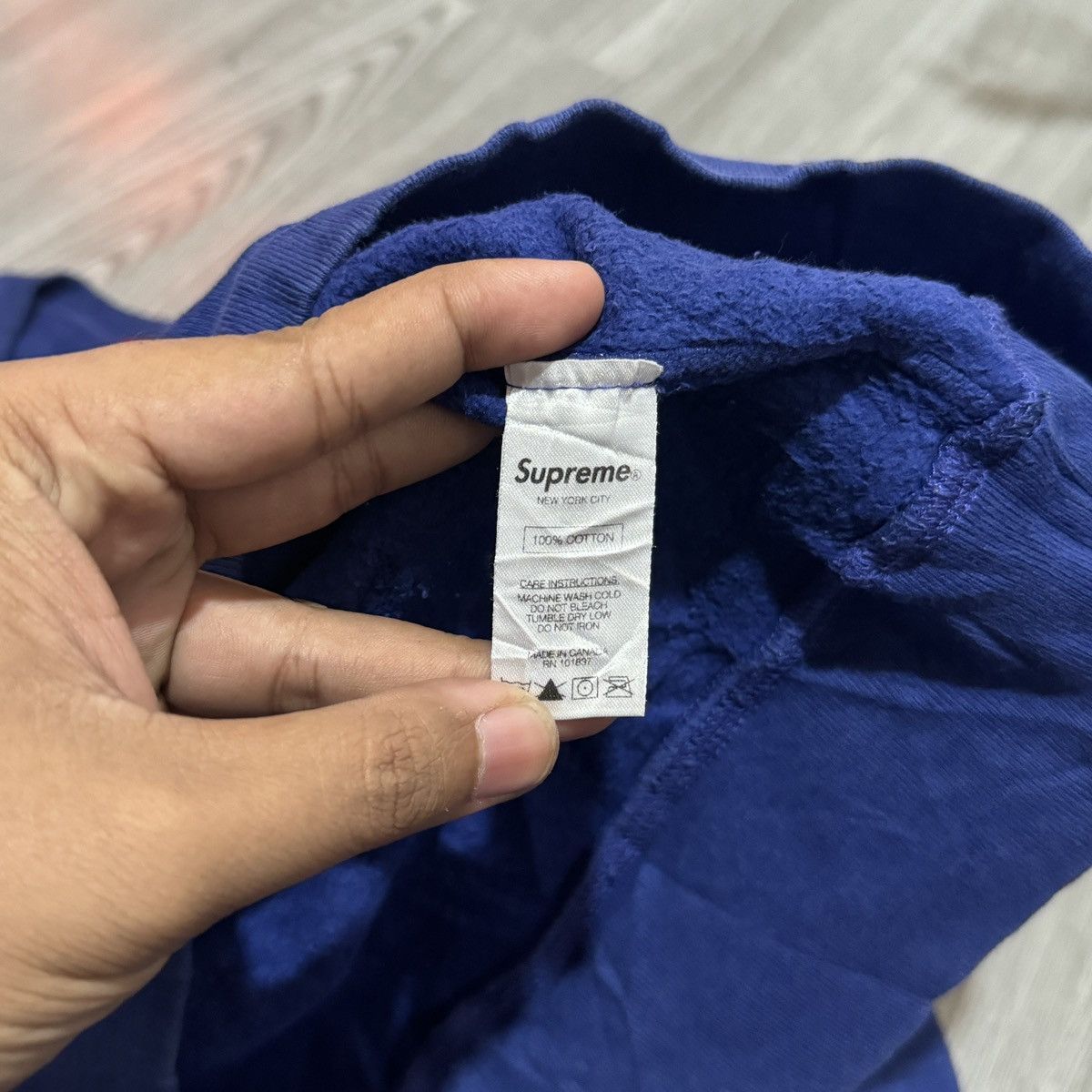 Supreme Supreme Sup Logo Royal Blue Pullover FW 13 Size US L / EU 52-54 / 3 - 9 Thumbnail