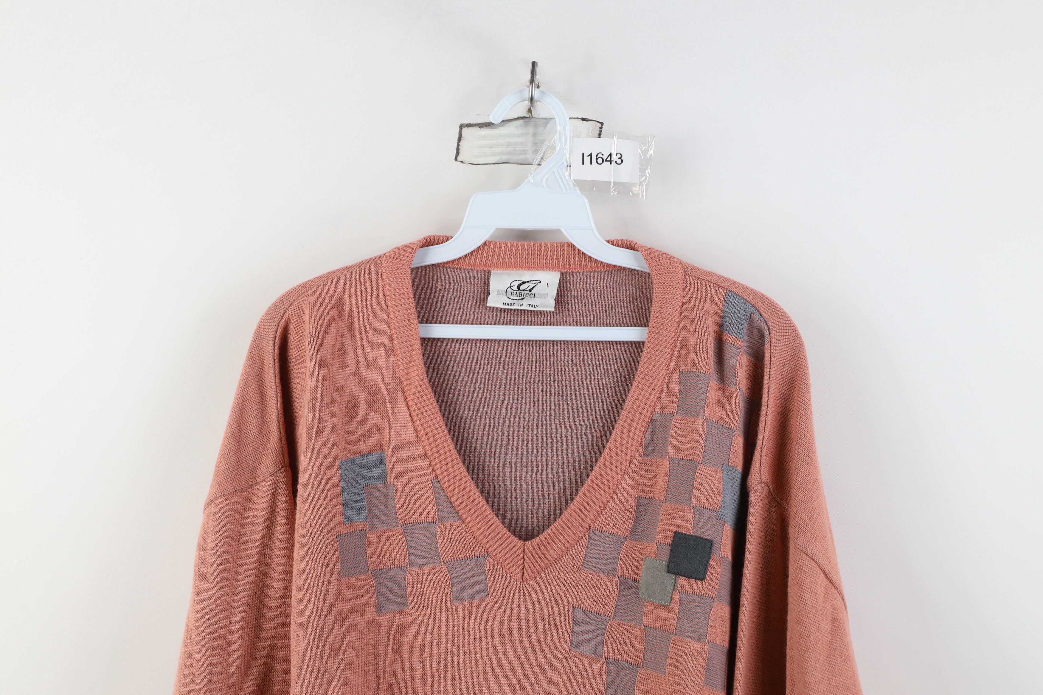 Vintage Vintage 90s Streetwear Wool Blend Knit V-Neck Sweater Pink Size US L / EU 52-54 / 3 - 2 Thumbnail