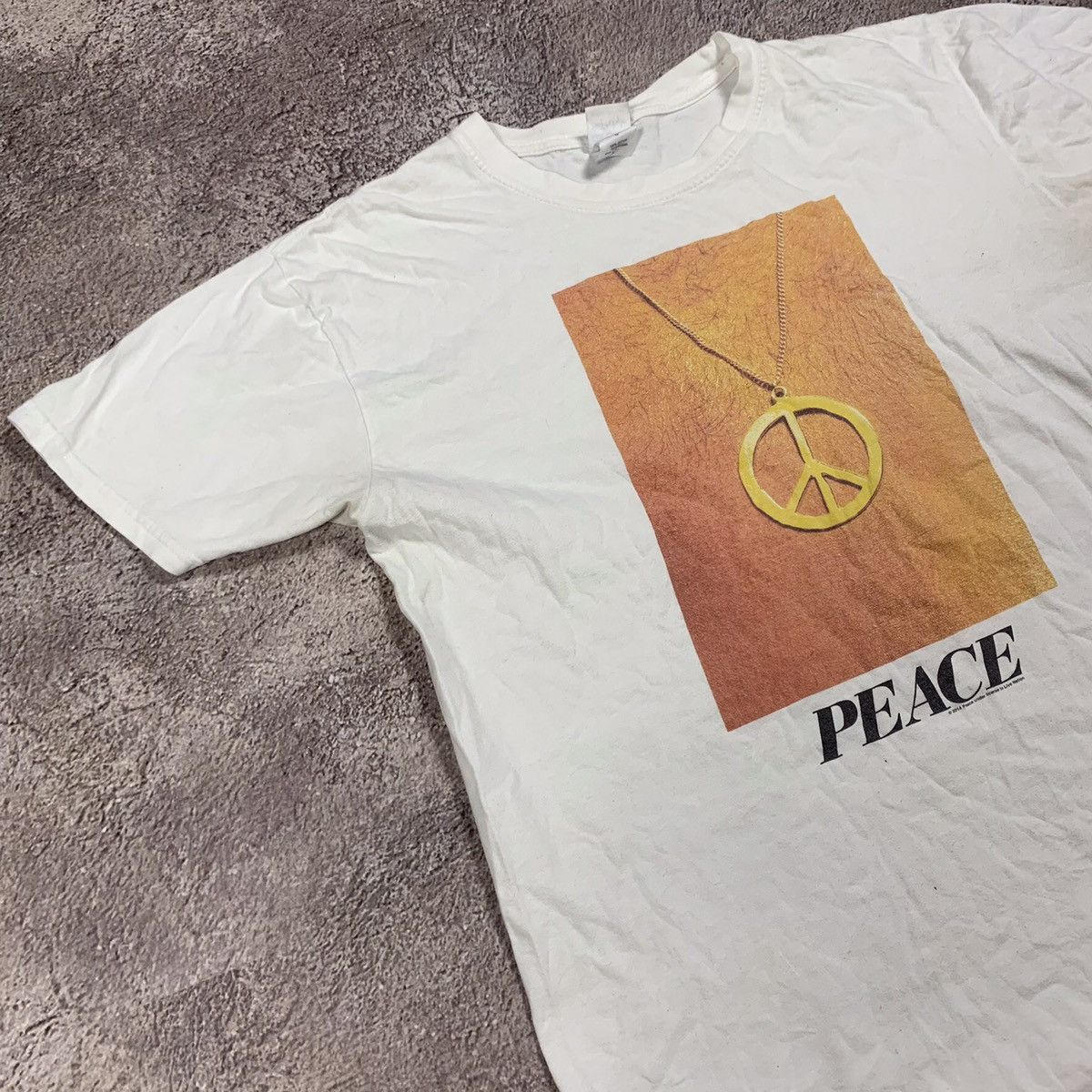 Vintage Vintage 90s Peace Graphic Tee Sun Faded Indie Y2K Slim M Size US M / EU 48-50 / 2 - 3 Thumbnail
