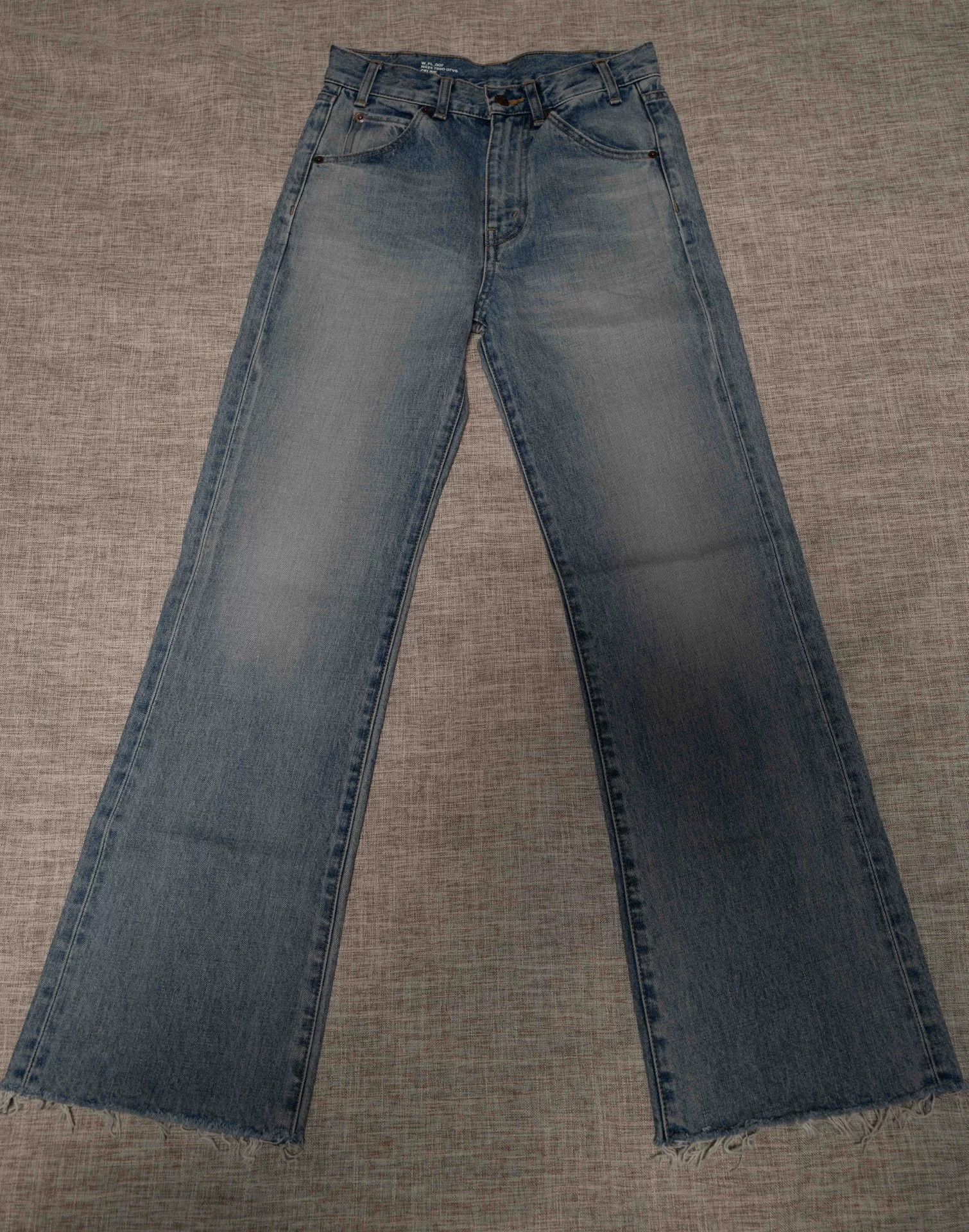 Celine Celine Dylan Washed Blue Jeans Size US 26 / EU 42 - 1 Thumbnail