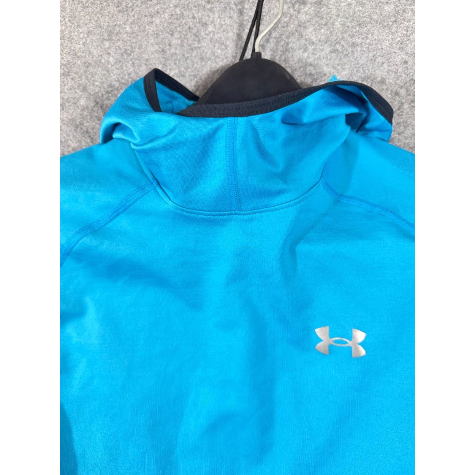 Under Armour Under Armour Hooded Shirt Womens M Blue Stretch ColdGear Fitted Long Sleeve NWOT Size M / US 6-8 / IT 42-44 - 6 Thumbnail