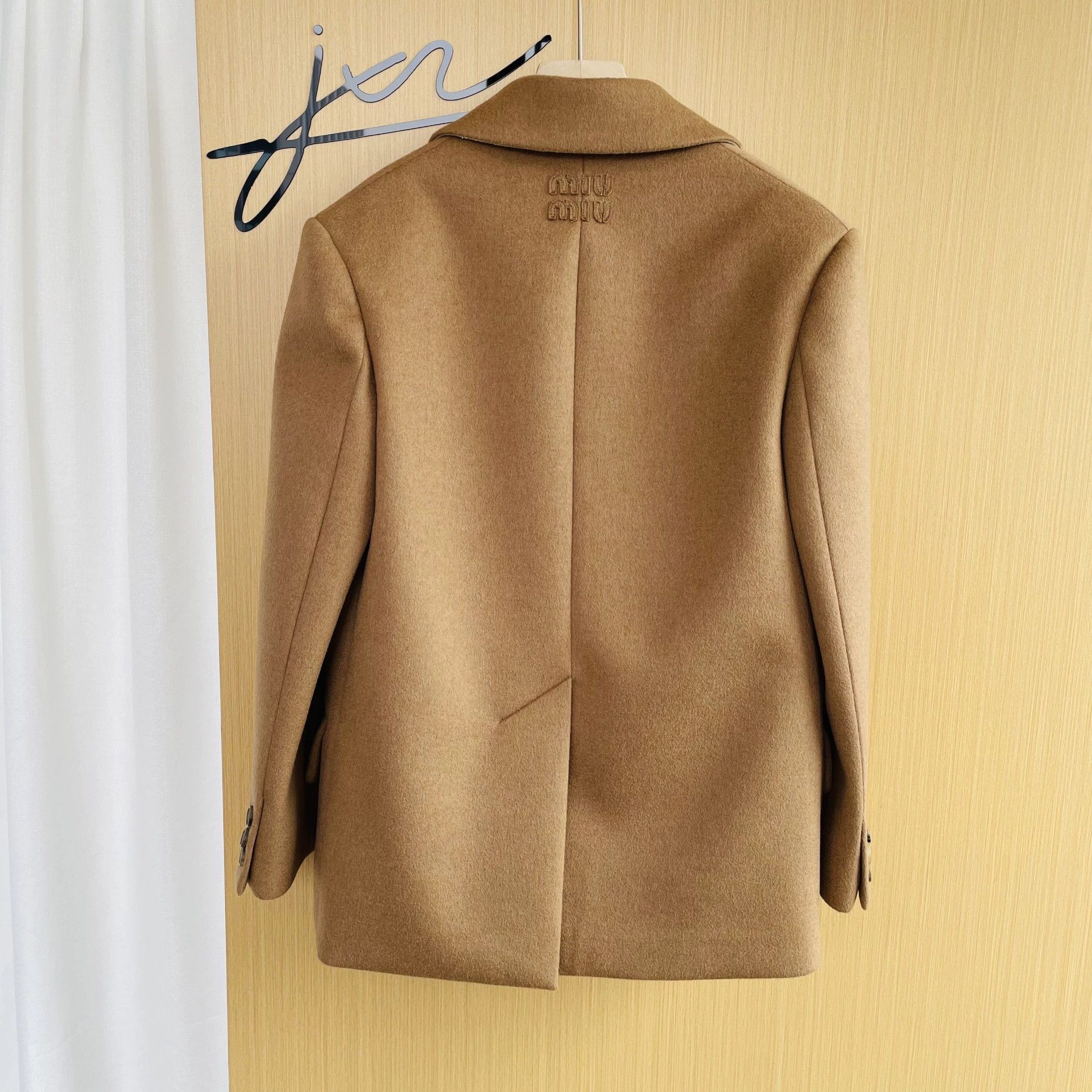 Miu Miu MIU MIU Wmn's DB Collar Camel Jacket 36 Size XS / US 0-2 / IT 36-38 - 2 Thumbnail