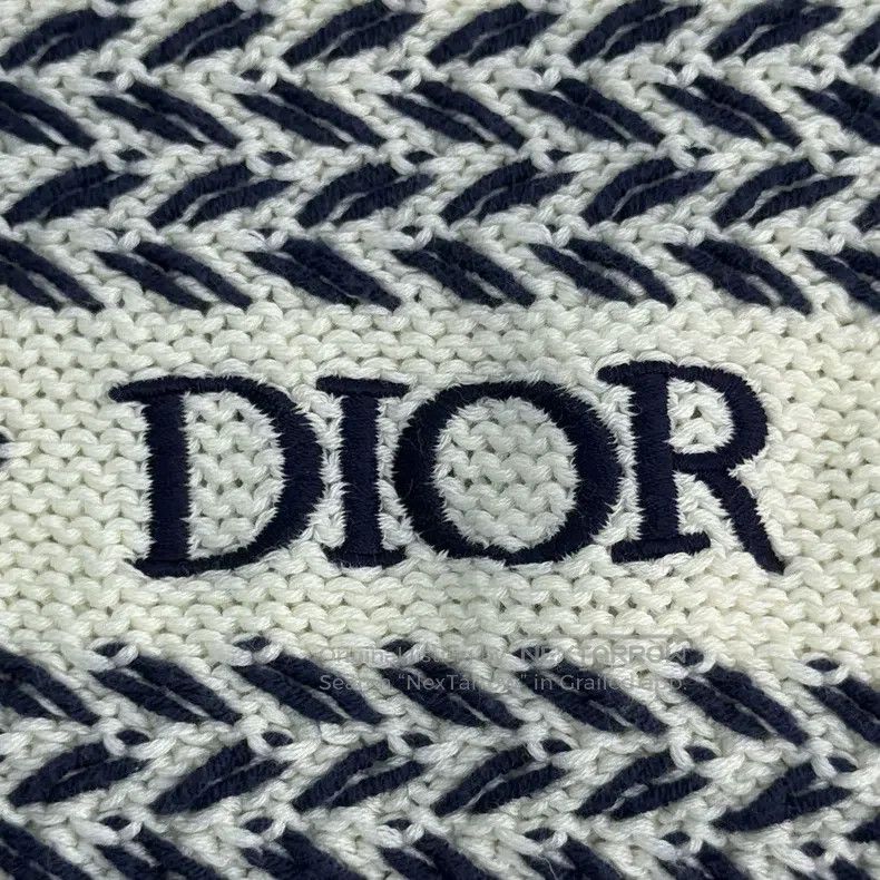 Dior Dior Beige twill striped letter logo sweater Size US L / EU 52-54 / 3 - 7 Thumbnail