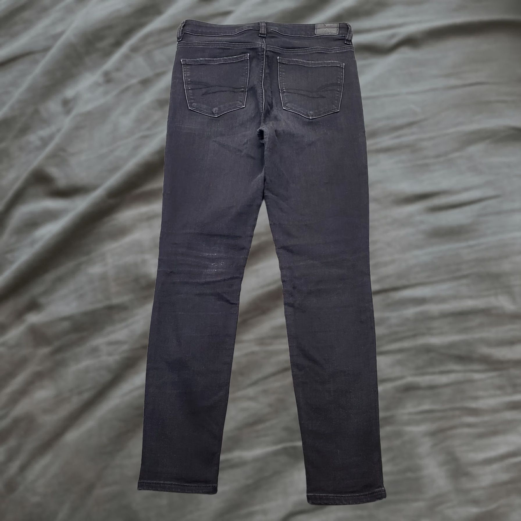 American Eagle Outfitters American Eagle Outfitters Skinny Jeans Womens 8R Black Denim Stretch Distressed Slim Fit Size 30" / US 8 / IT 44 - 1 Thumbnail