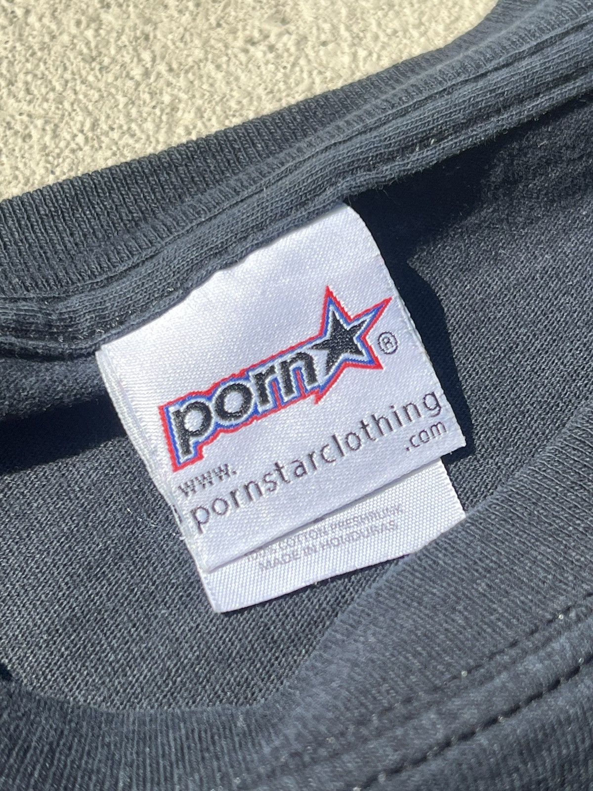 Vintage Vintage pornstar tee Size US L / EU 52-54 / 3 - 6 Thumbnail
