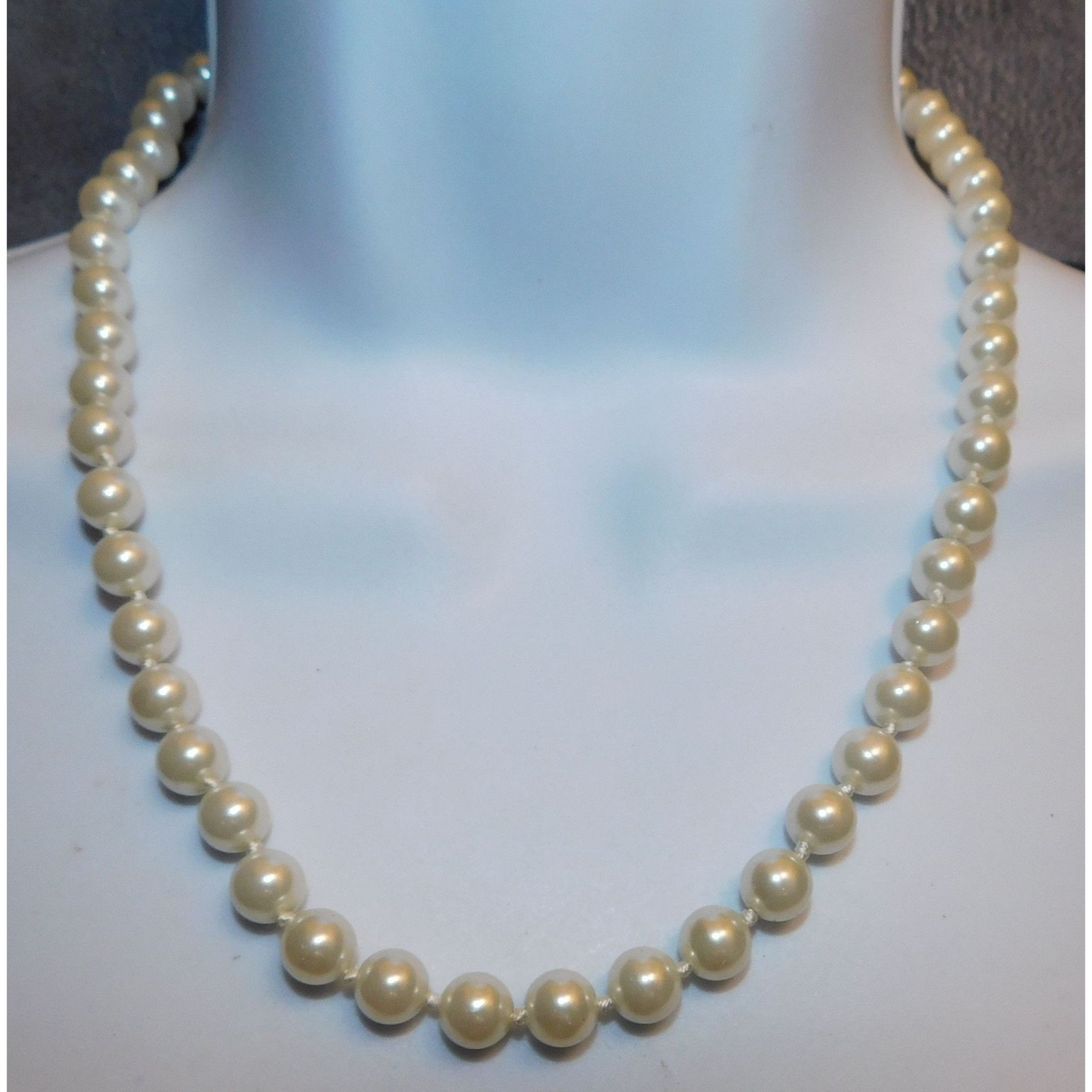 Other Elegant Classic Faux Pearl Beaded Necklace Size ONE SIZE - 3 Thumbnail