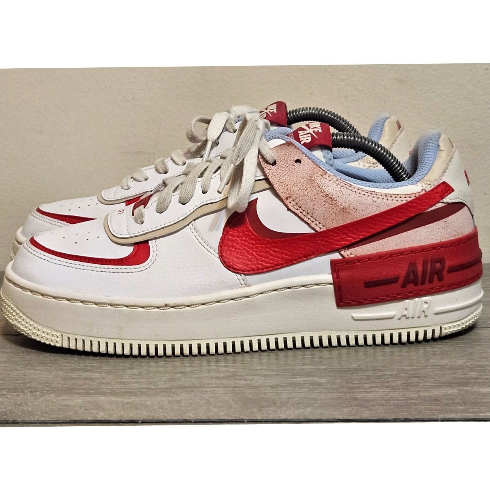 Nike Nike Women's Air Force 1 Shadow White University Red Size 10.5 CI0919-108 Size US 11 / IT 41 - 4 Thumbnail
