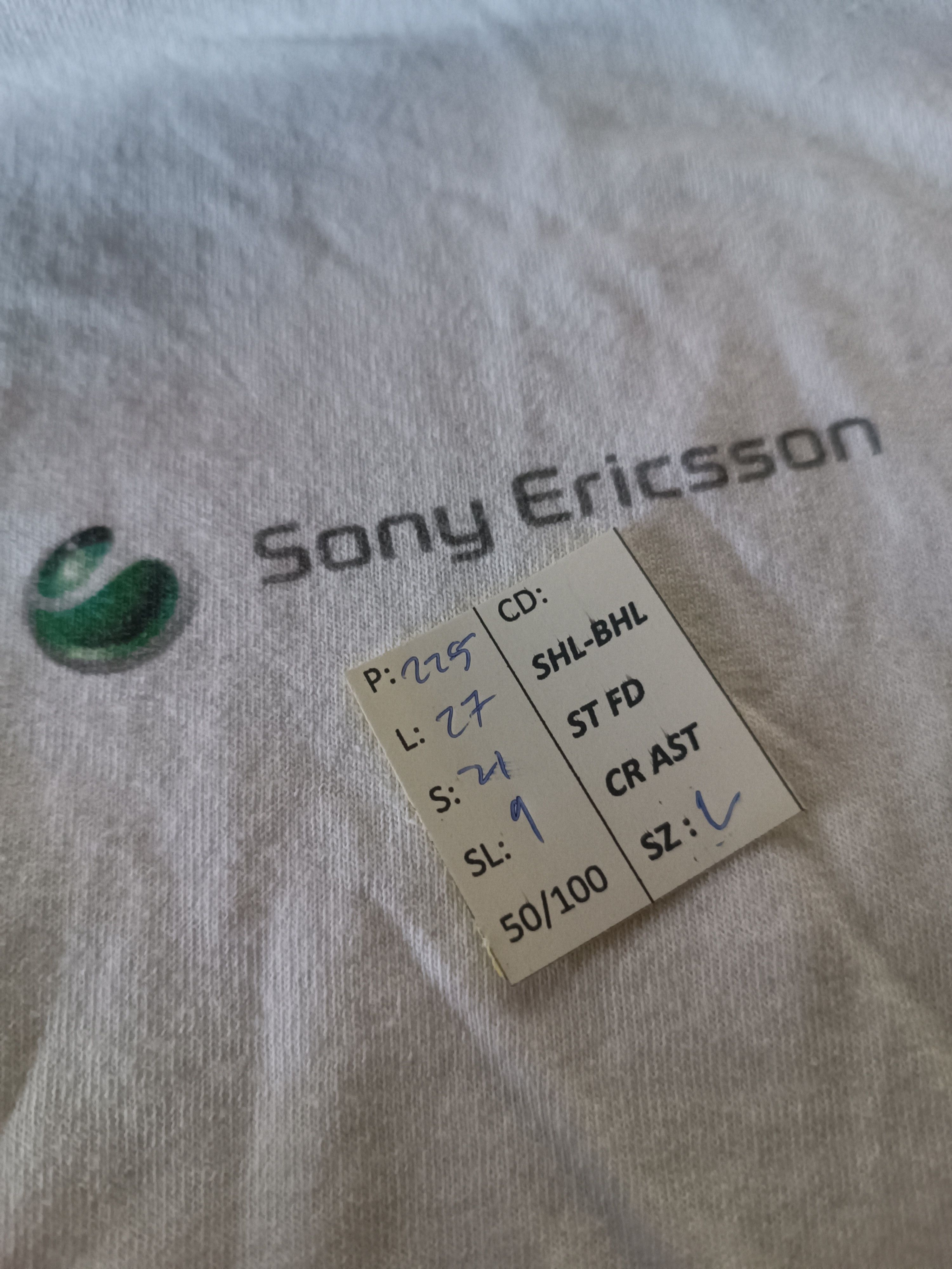 Sony VINTAGE Y2K SONY ERICSON RINGER PROMO TEE nokia motorola Size US L / EU 52-54 / 3 - 15 Thumbnail