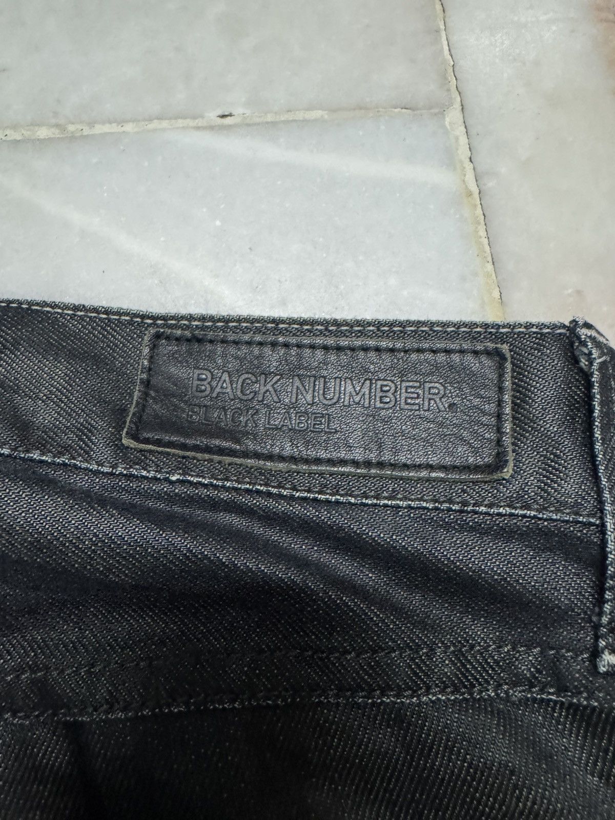 Japanese Brand VINTAGE BACK NUMBER WAXED BLACK JEANS MUDWASHED Size US 27 - 13 Thumbnail