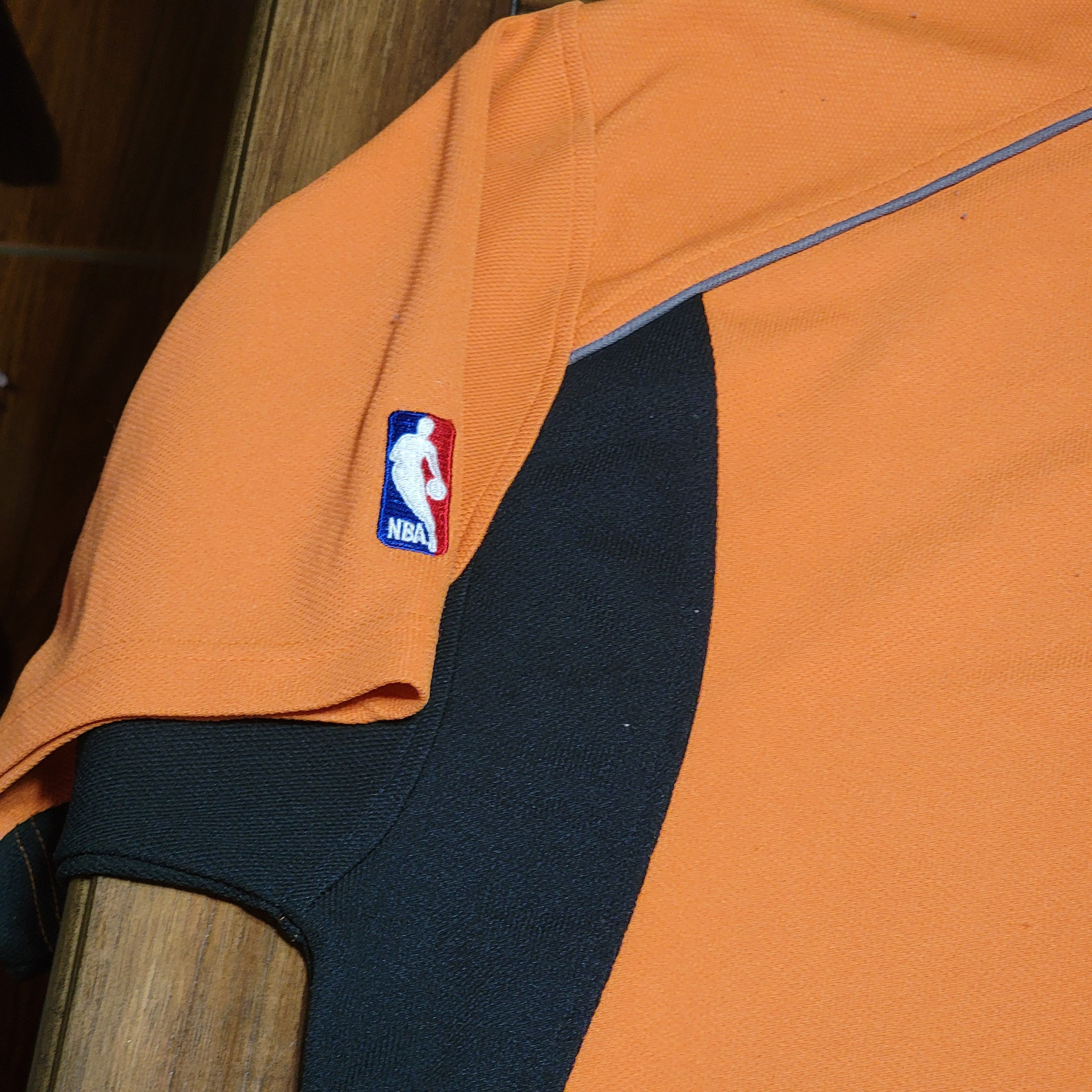 NBA NBA Reebok PHX Orange Henley Jersey - Size 2XL Size US XXL / EU 58 / 5 - 3 Thumbnail