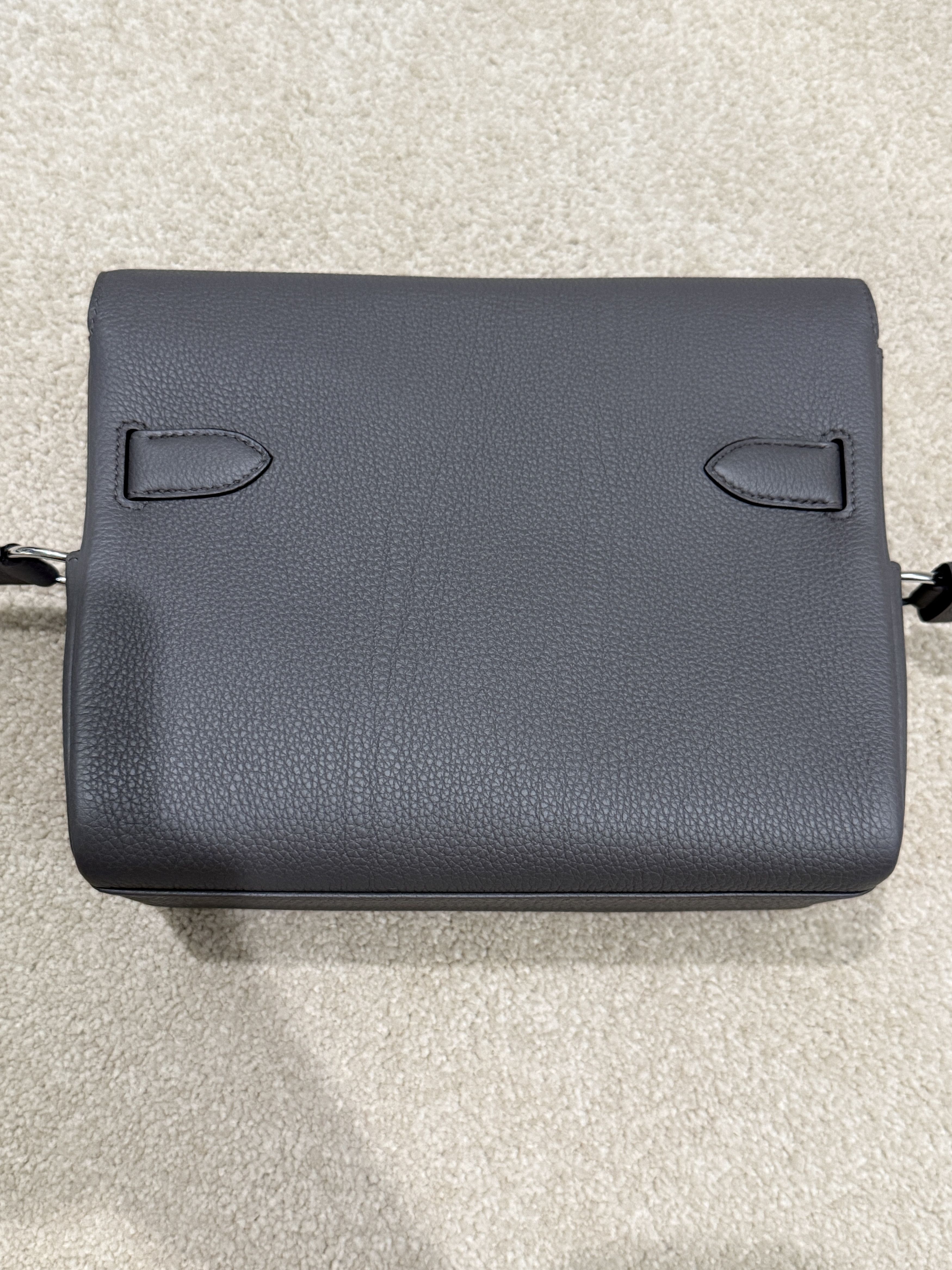 Hermes 2026 Brand New Grey Rare Hermès Kelly Messenger Bag PM Size ONE SIZE - 10 Thumbnail