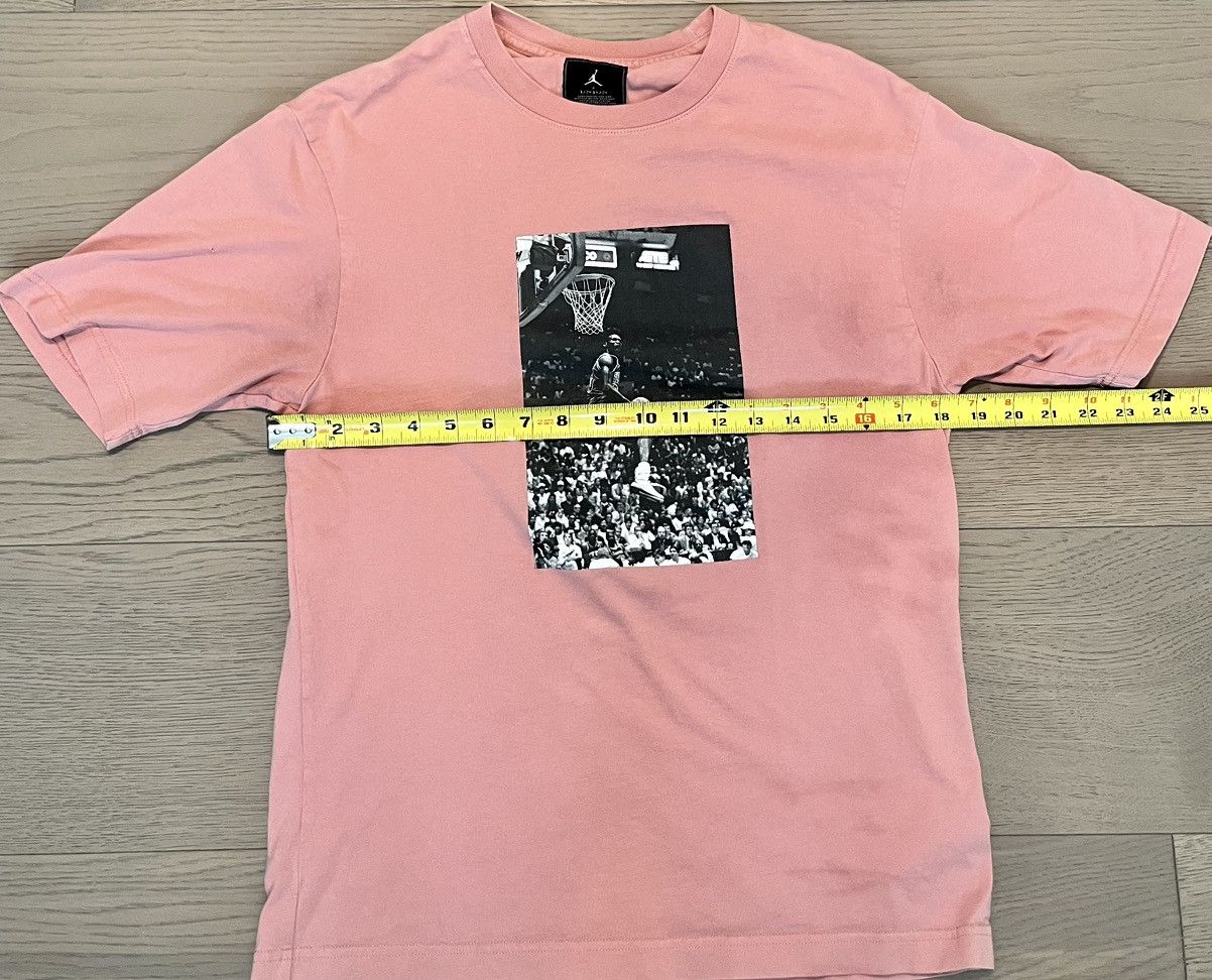 Jordan Brand JORDAN UNION PINK SHORT SLEEVE T SHIRT SIZE S Size US S / EU 44-46 / 1 - 4 Thumbnail