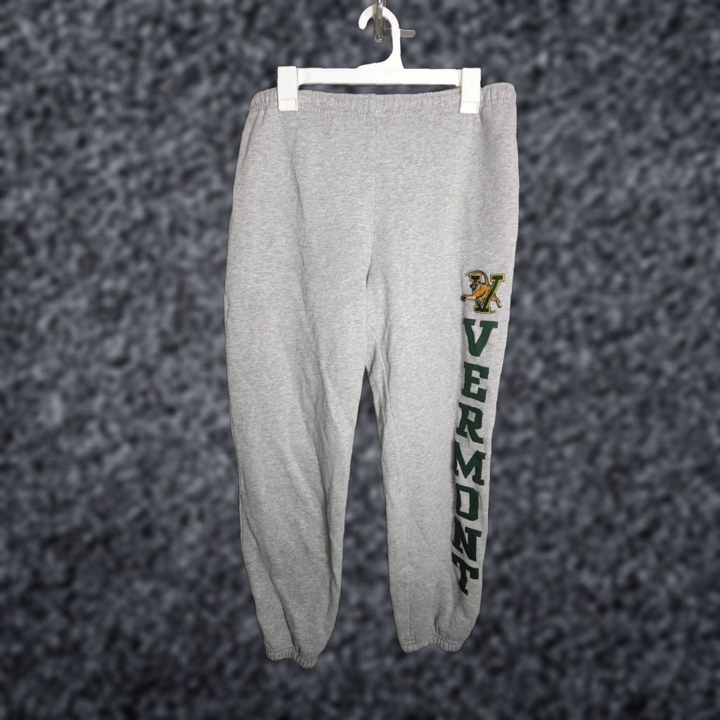 Jansport Vermont Catamounts Sweatpants Jansport Mens M UVM Sweatpants Gray 90s Logo Sports State Pockets Elastic Waist Gym & Training Men Size US 31 - 1 Thumbnail