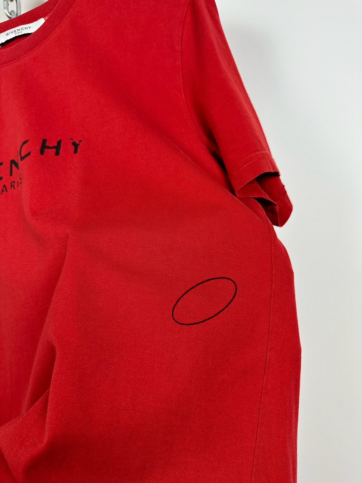 Givenchy Givenchy Distressed Logo Red T-Shirt Size US M / EU 48-50 / 2 - 20 Thumbnail