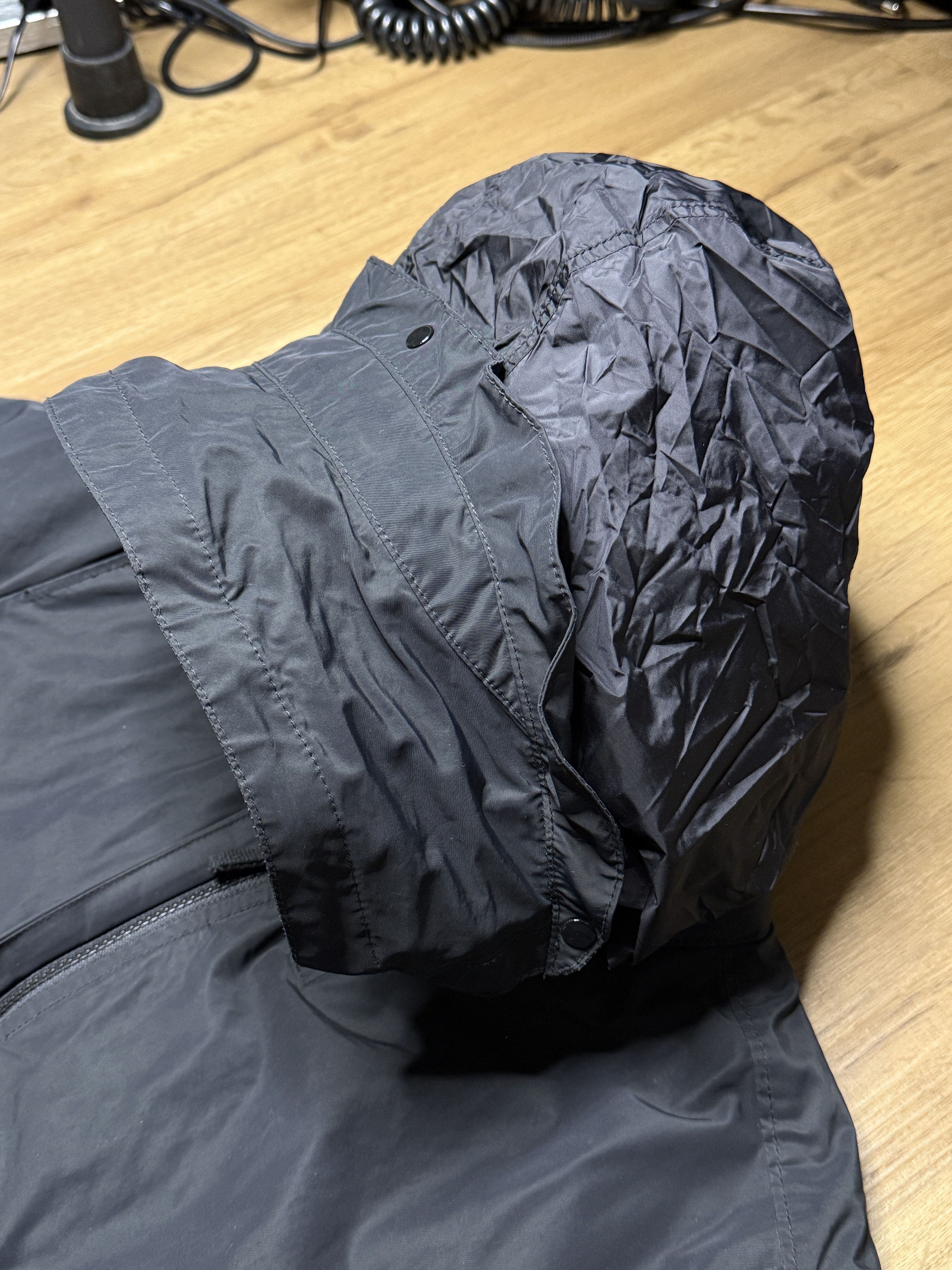 Stone Island Black Micro Reps Jacket with Primaloft Insulation Technology Size US S / EU 44-46 / 1 - 15 Thumbnail