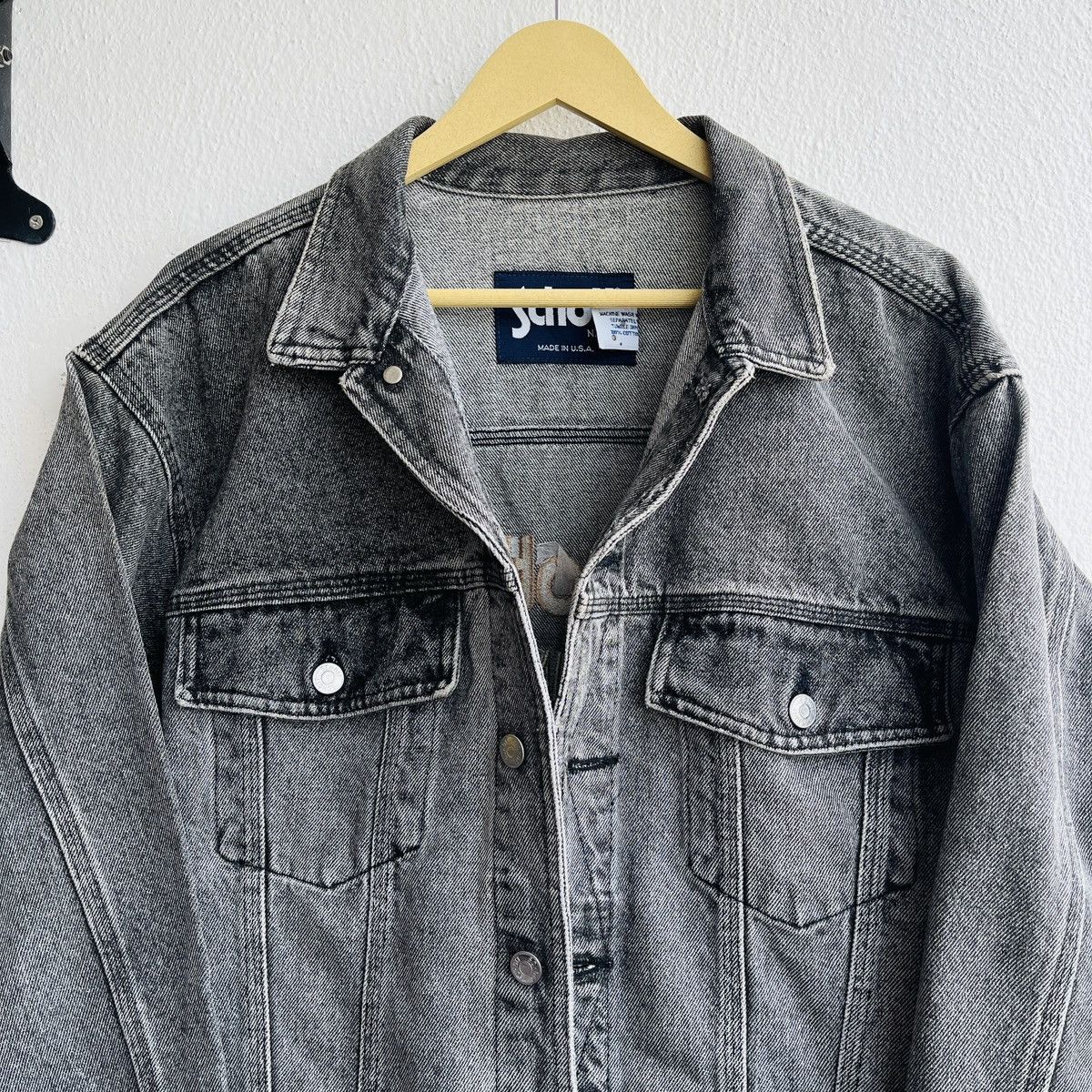 Def Leppard RARE VINTAGE SCHOTT X DEF LEPPARD DENIM TRUCKER JACKET 1979 Size US M / EU 48-50 / 2 - 23 Thumbnail