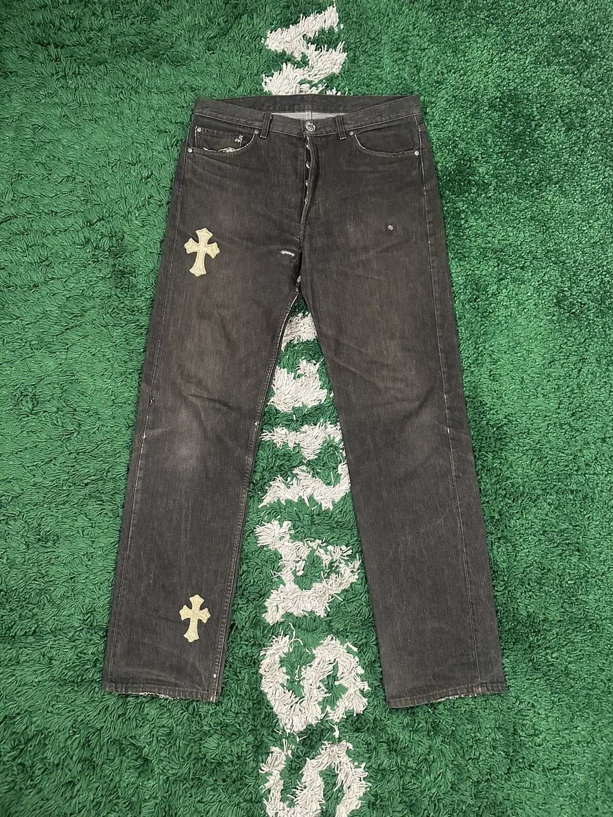 Chrome Hearts Chrome Hearts Levi’s 501 Grey Gold Patch Jeans Size US 33 - 2 Thumbnail
