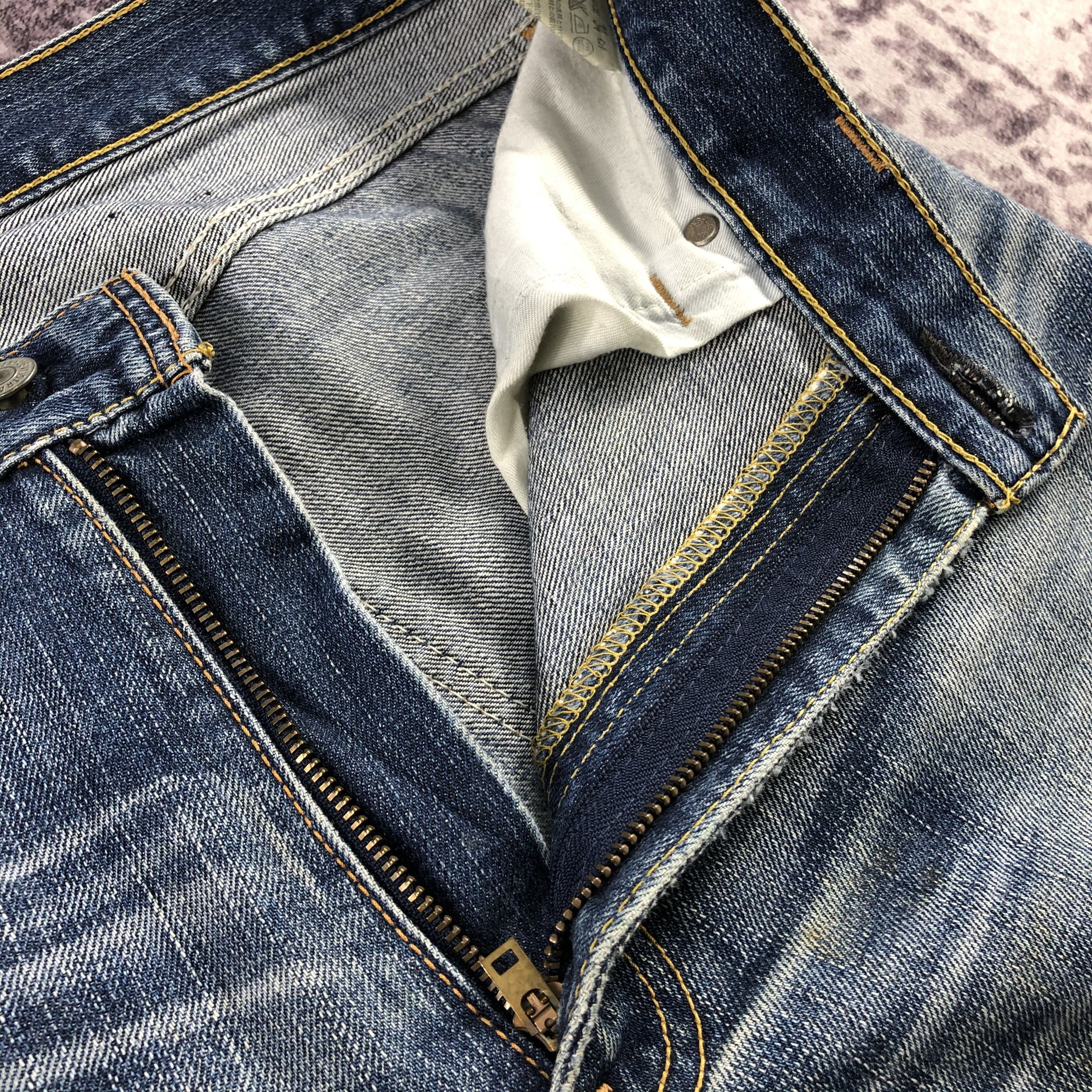 Levi's × Vintage Vintage 90s Blue Wash Levis 702 Jeans-JM2806 Size US 35 - 14 Thumbnail