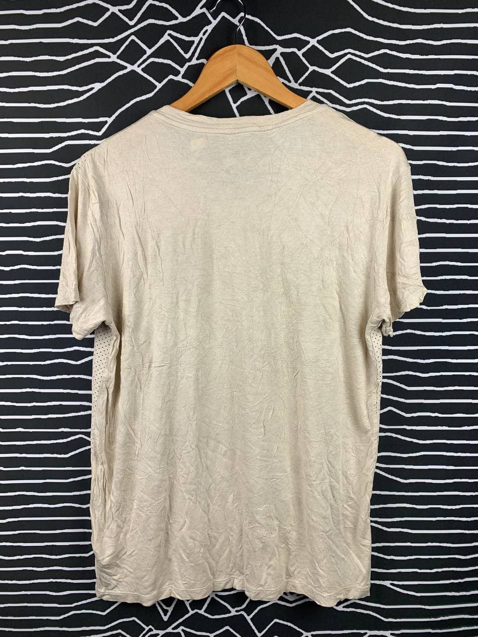 Pepe Jeans Pepe Jeans London Beige Kris Perforated Tee Size US L / EU 52-54 / 3 - 2 Thumbnail
