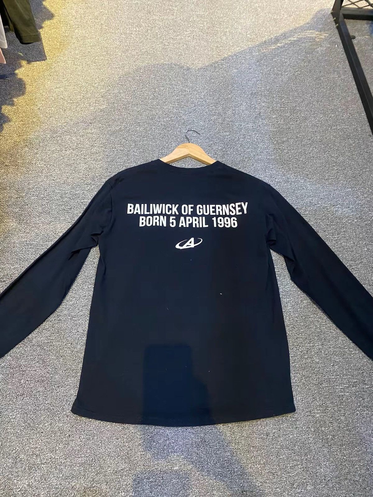 Other Mura Masa Vintage 🏴󠁧󠁢󠁥󠁮󠁧󠁿 Size US S / EU 44-46 / 1 - 2 Thumbnail