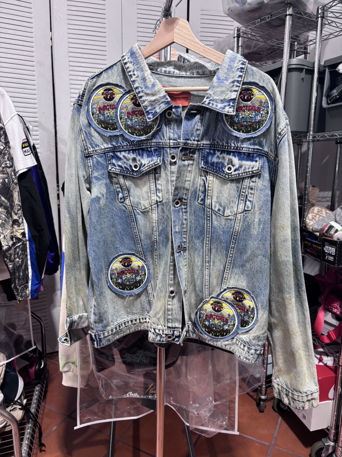 Who Decides War Who Decides War Indigo Jean Jacket Size US L / EU 52-54 / 3 - 1 Thumbnail