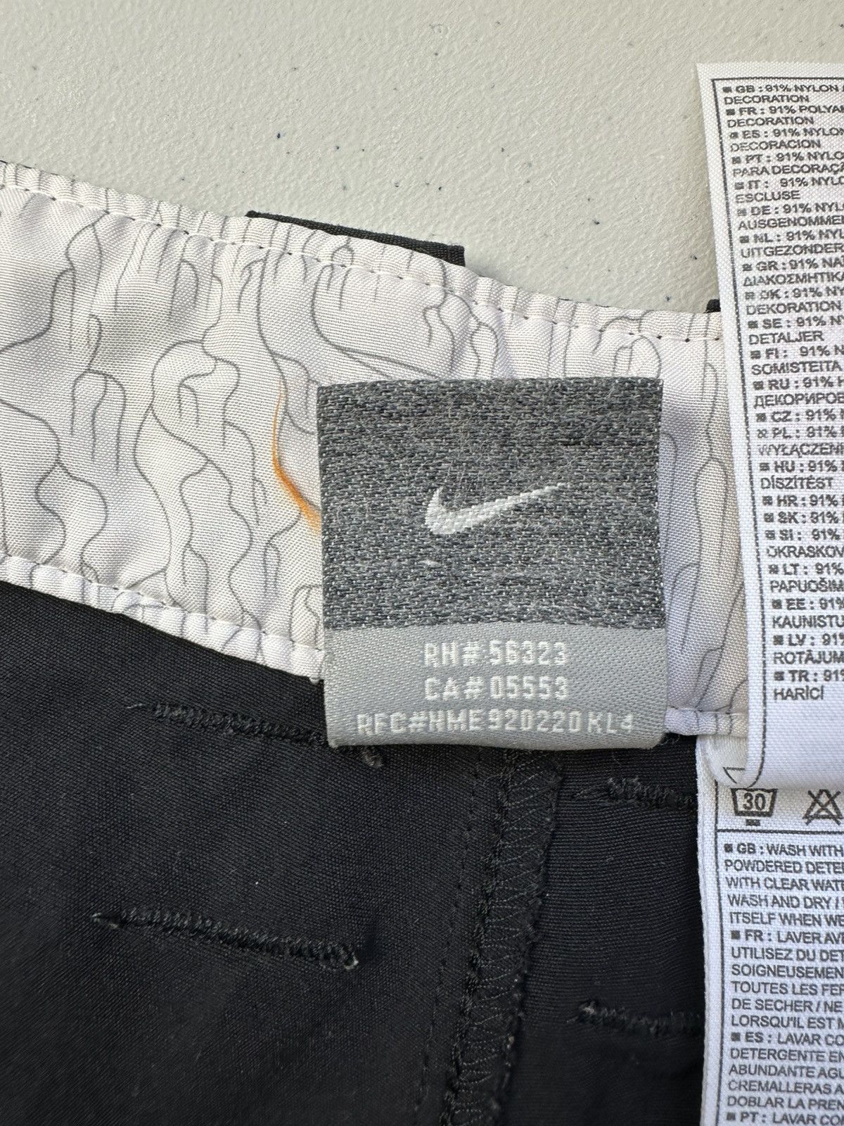 Nike × Nike ACG Vintage Y2k Nike Acg Techwear Shorts Size US 28 / EU 44 - 11 Thumbnail