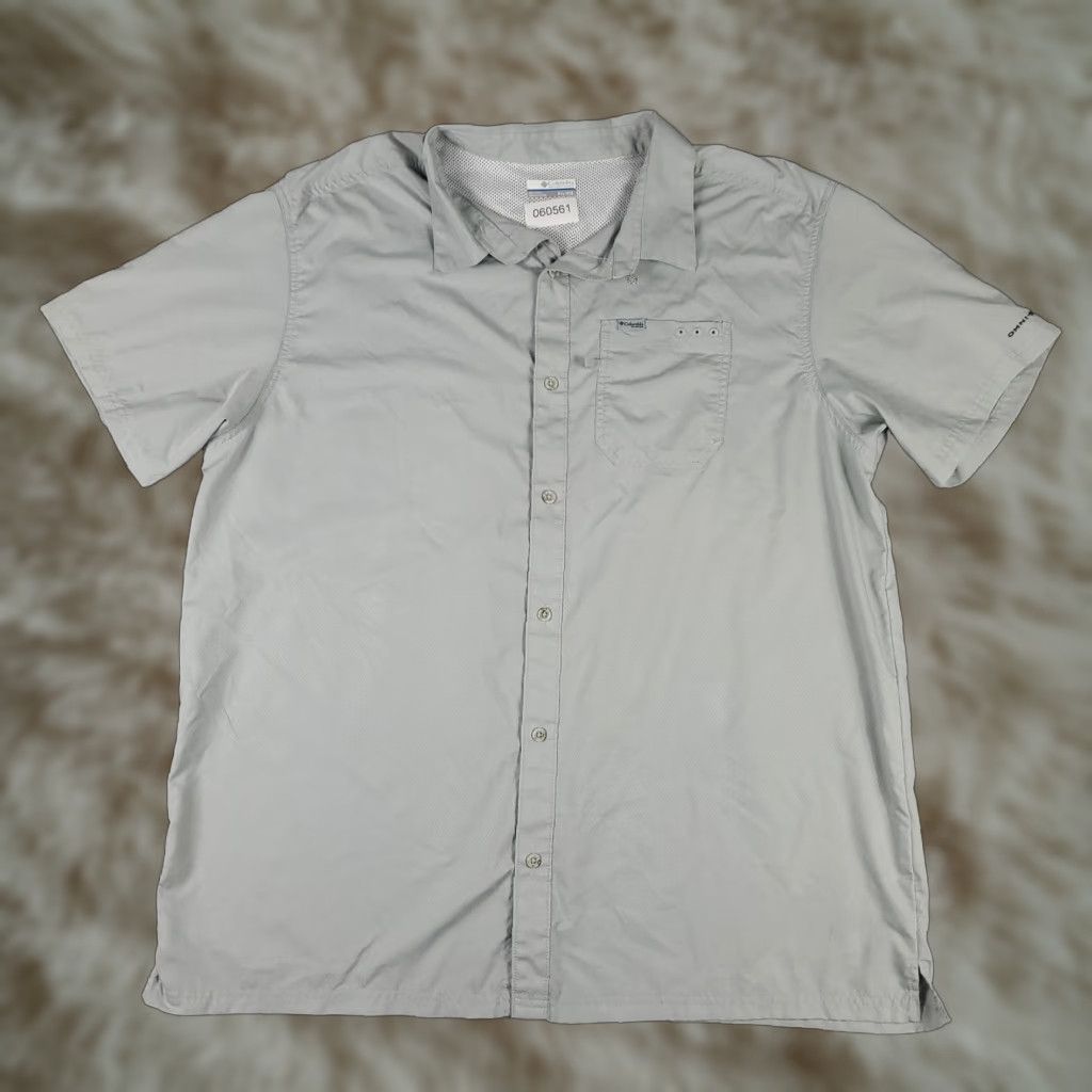 Vintage Columbia Shirt Mens 2XL Gray Camp Collar Vented Button Up Short Sleeve Size US XXL / EU 58 / 5 - 1 Thumbnail